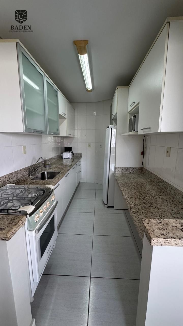 Apartamento, 3 quartos, 130 m² - Foto 2