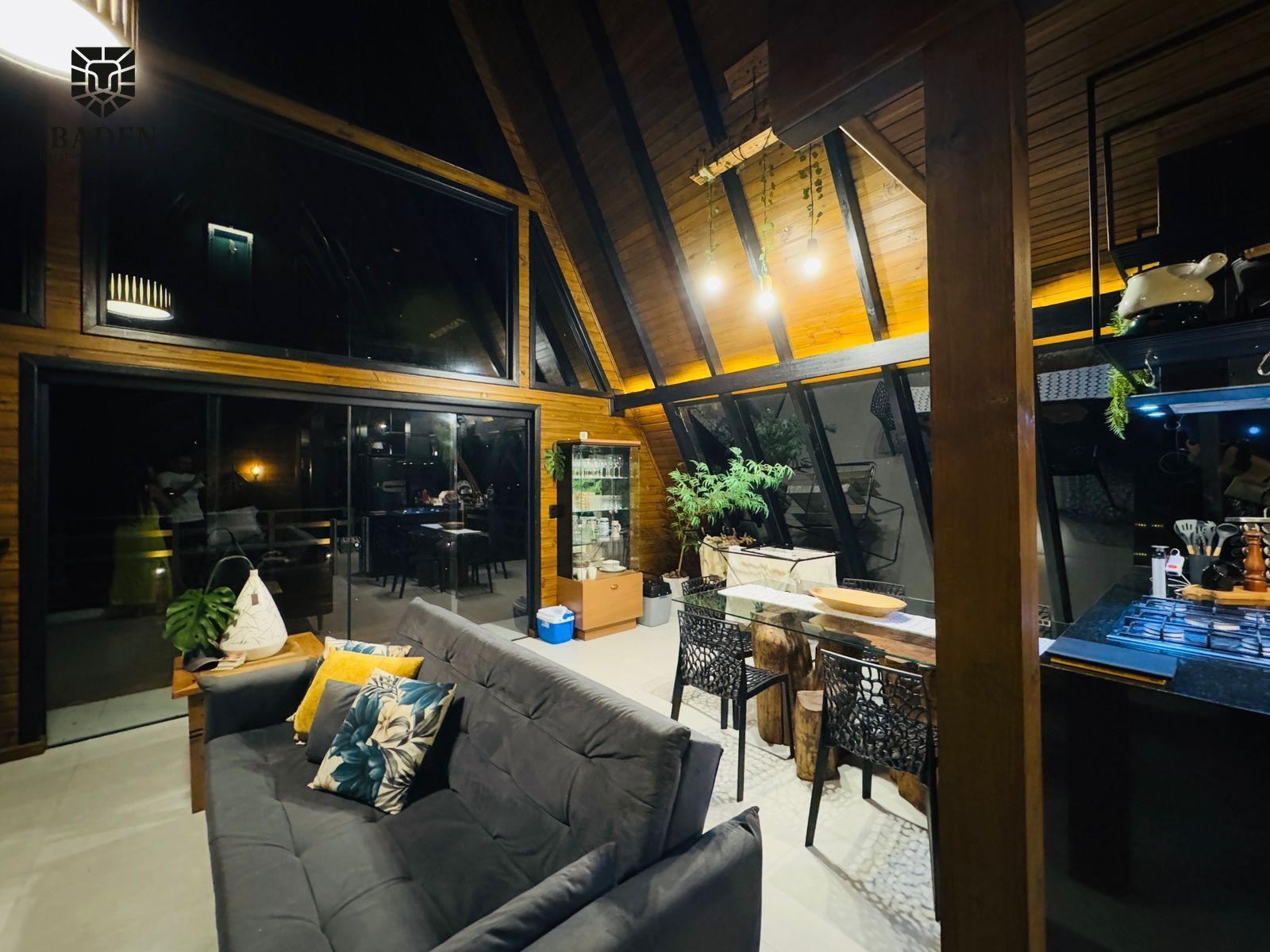 Casa de Condomínio à venda com 2 quartos, 290m² - Foto 46