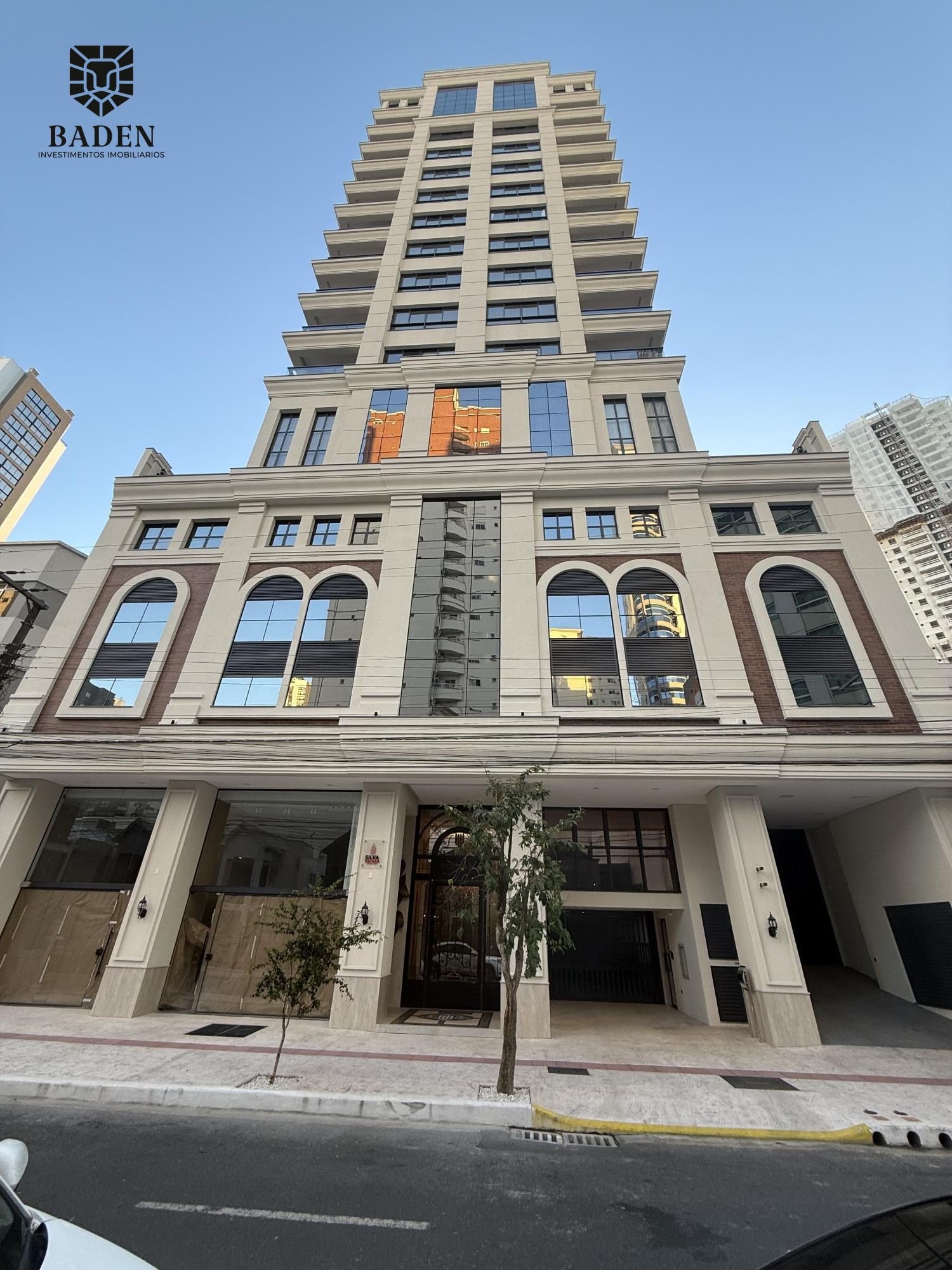 Apartamento à venda e aluguel com 3 quartos, 121m² - Foto 32