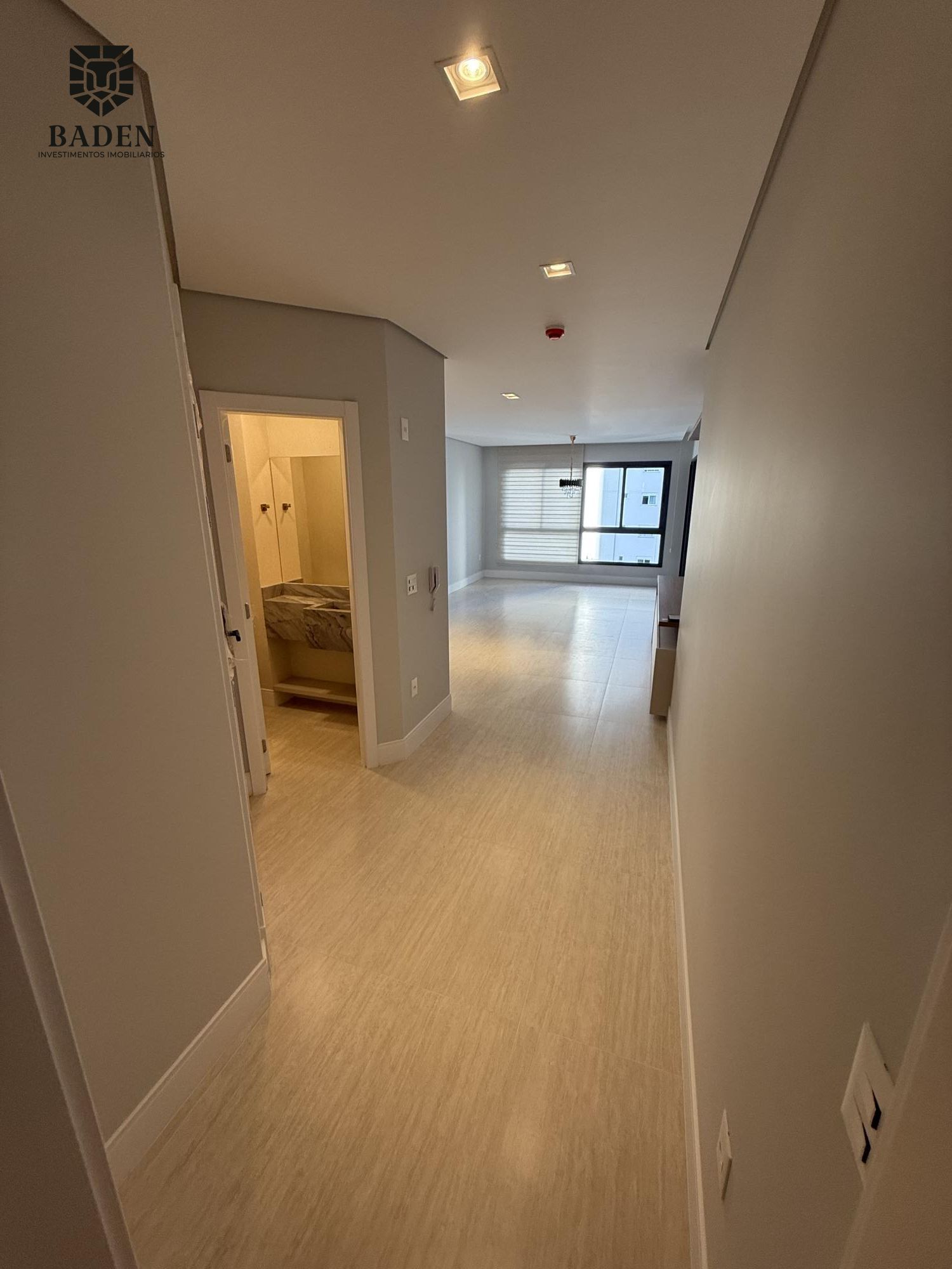 Apartamento à venda e aluguel com 3 quartos, 121m² - Foto 5