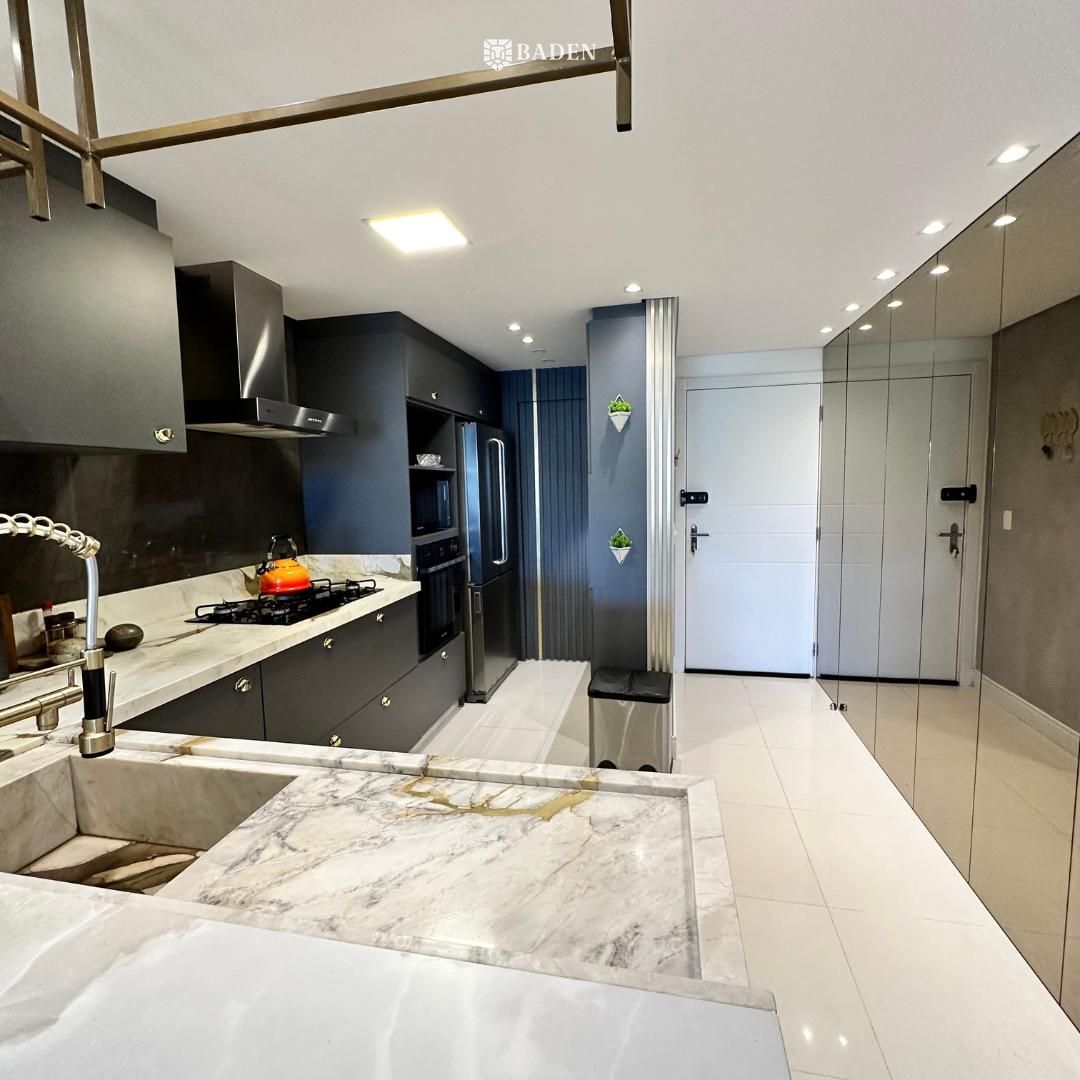 Apartamento, 3 quartos, 130 m² - Foto 2