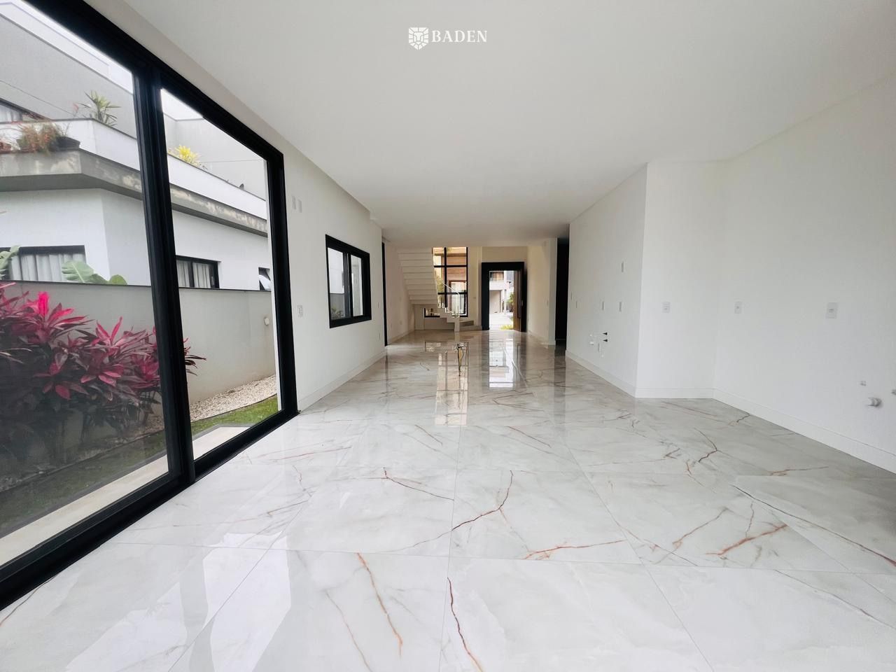 Casa, 5 quartos, 288 m² - Foto 10