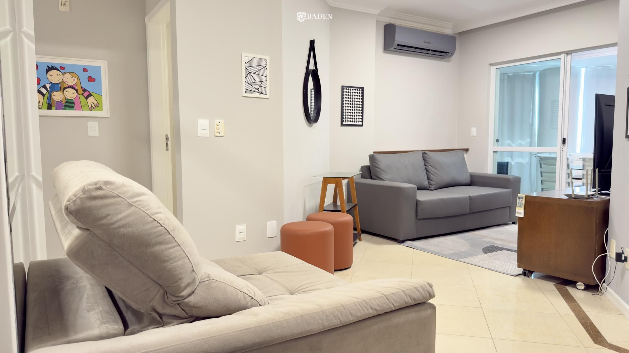 Apartamento / aluguel / 2 quartos / Barra Sul / Mobiliado