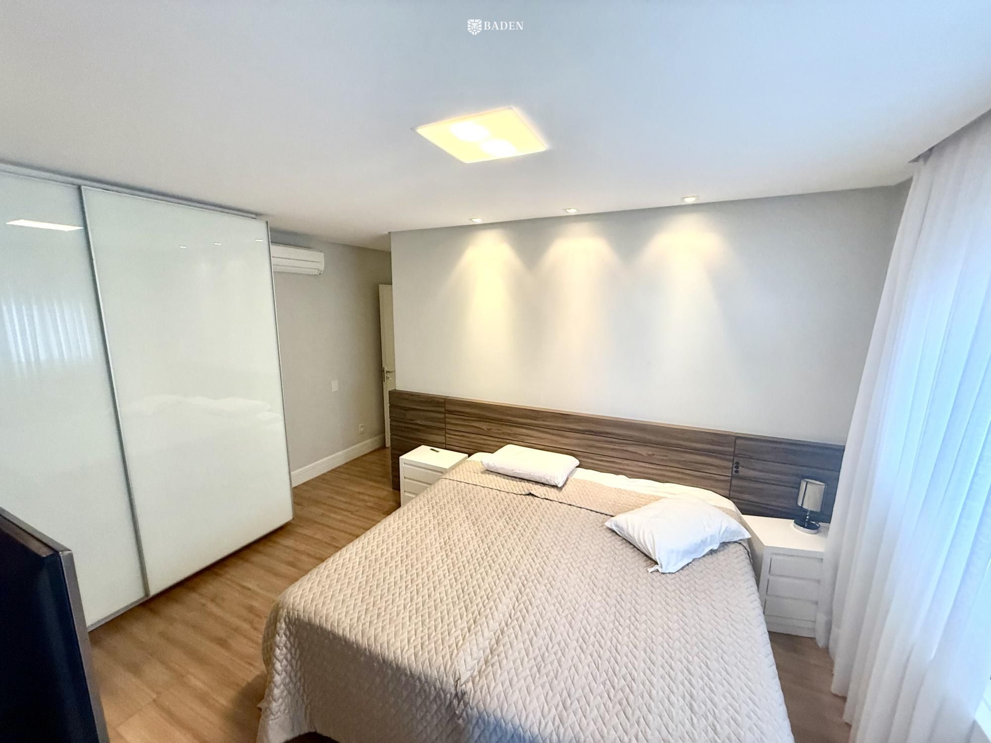 Apartamento, 4 quartos, 236 m² - Foto 35