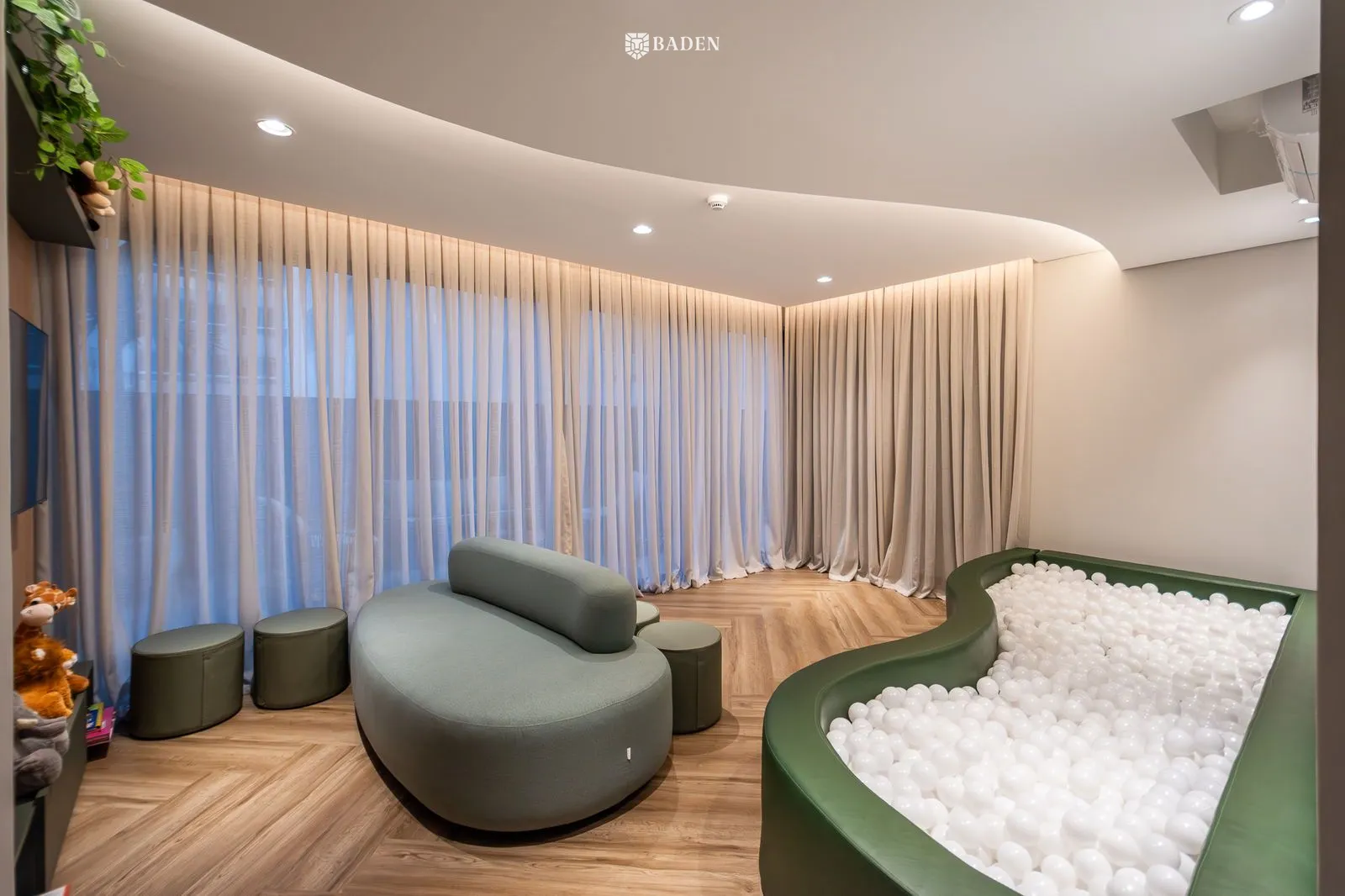 Cobertura, 4 quartos, 296 m² - Foto 15