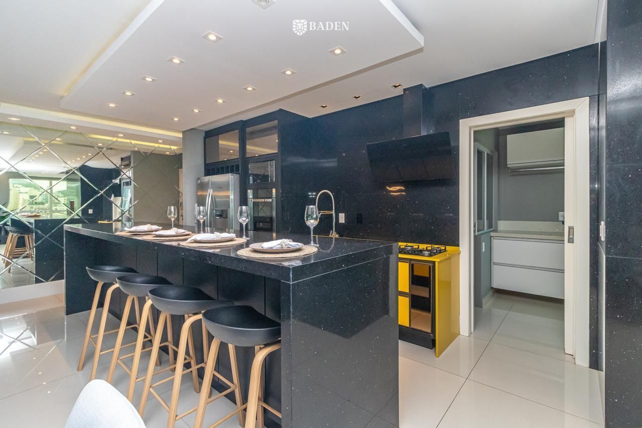 Apartamento, 3 quartos, 200 m² - Foto 14