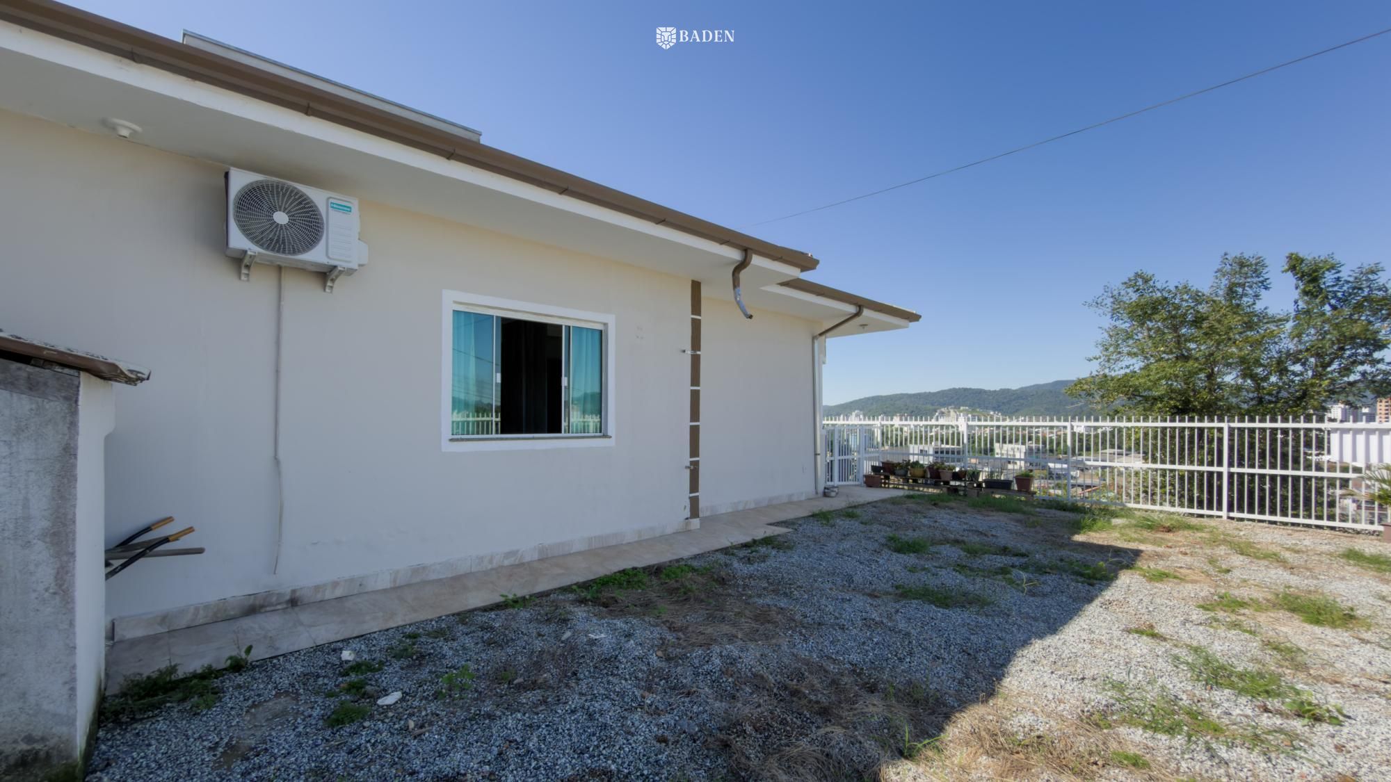 Casa, 3 quartos, 133 m² - Foto 2