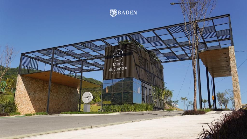 Terreno no Colinas de Camboriú em Camboriú