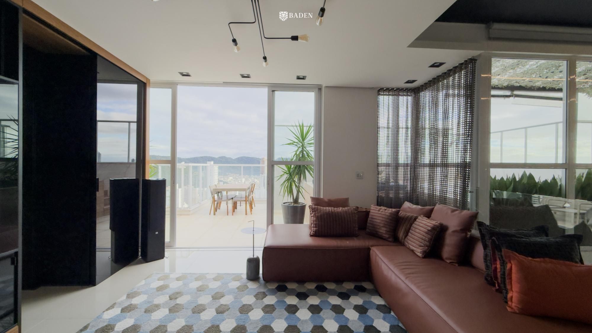 Cobertura, 4 quartos, 300 m² - Foto 1