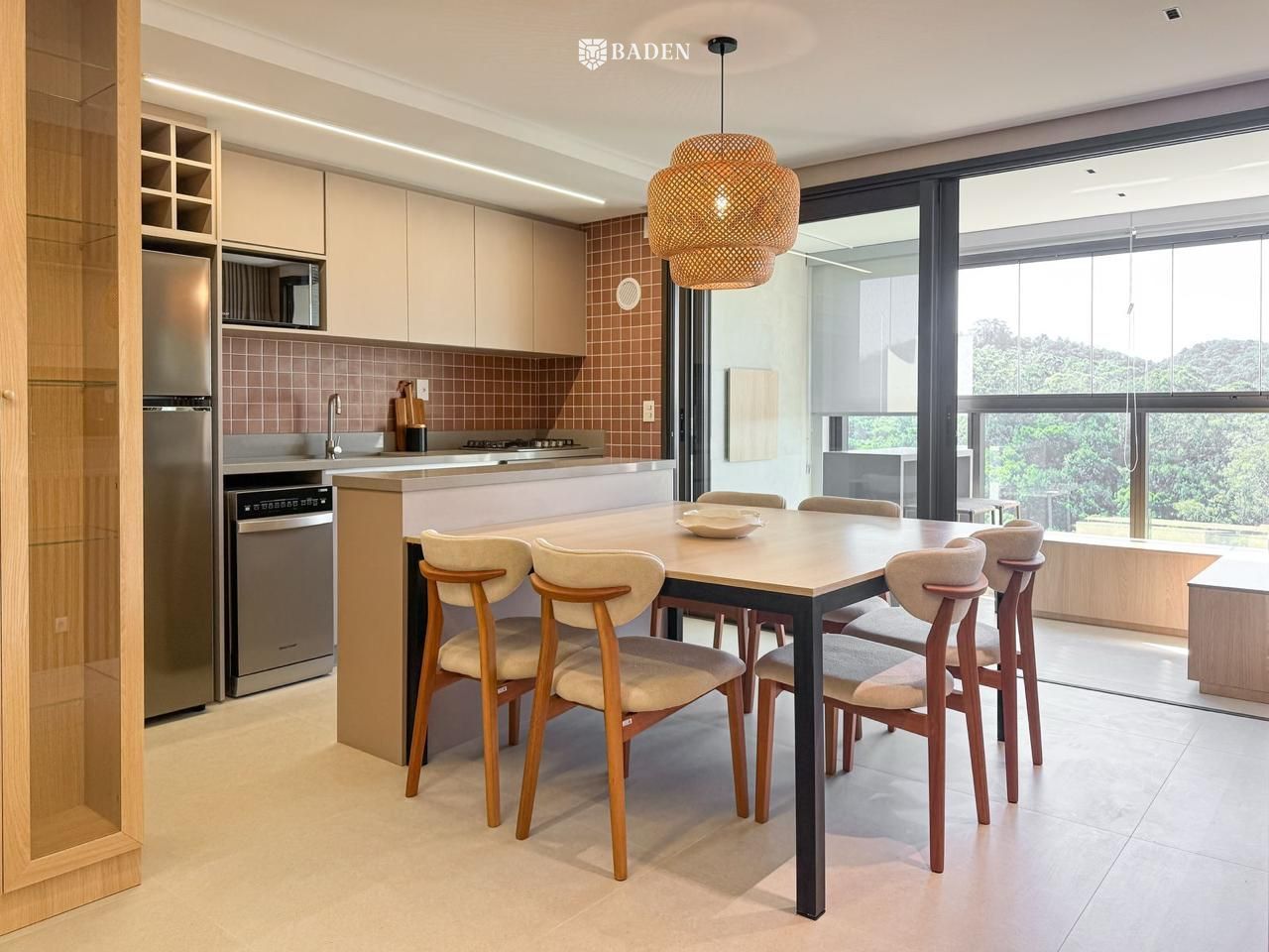 Apartamento de 2 suítes no Torres da Brava Brisa