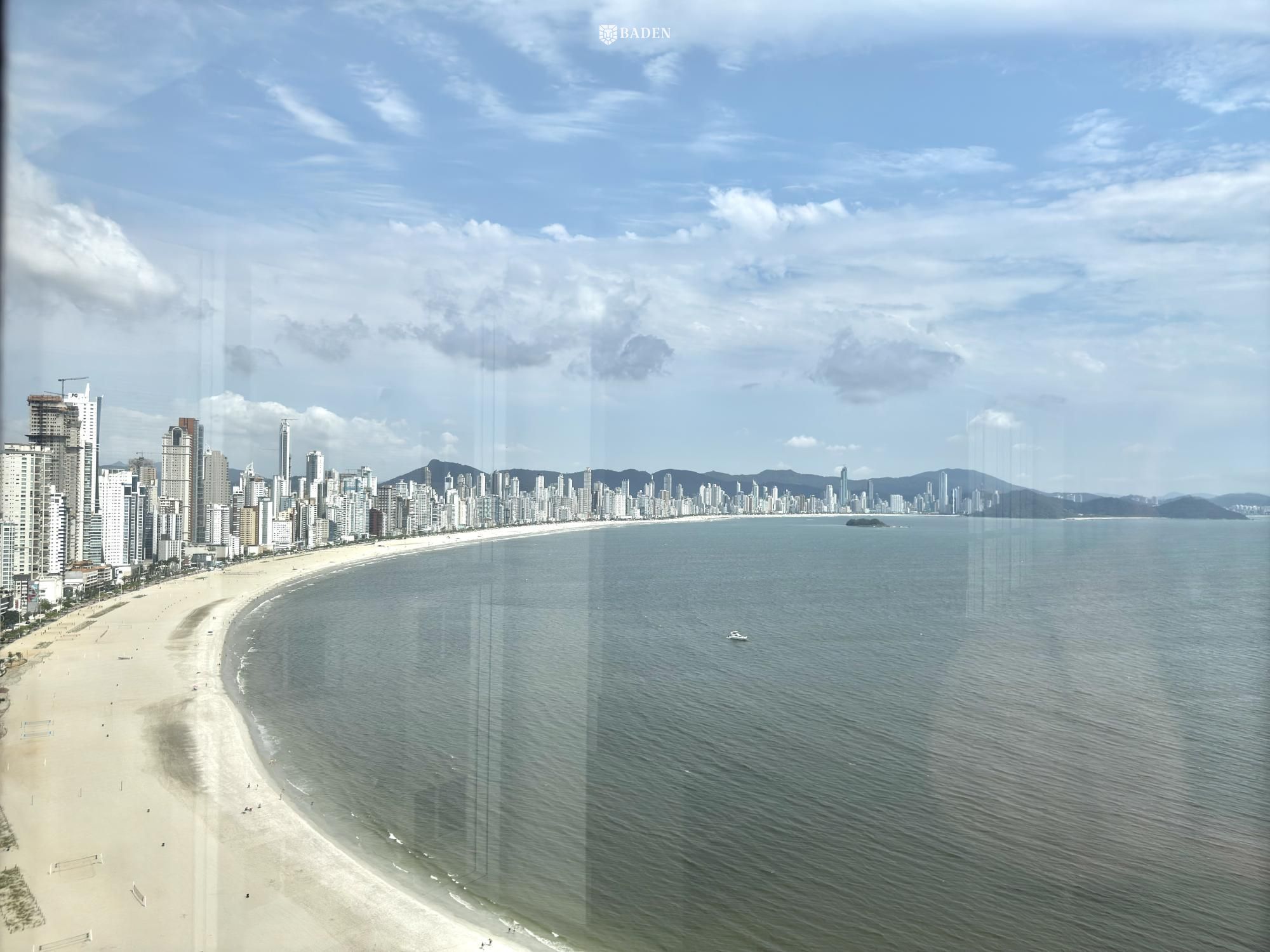Apartamento, 4 quartos, 237 m² - Foto 1