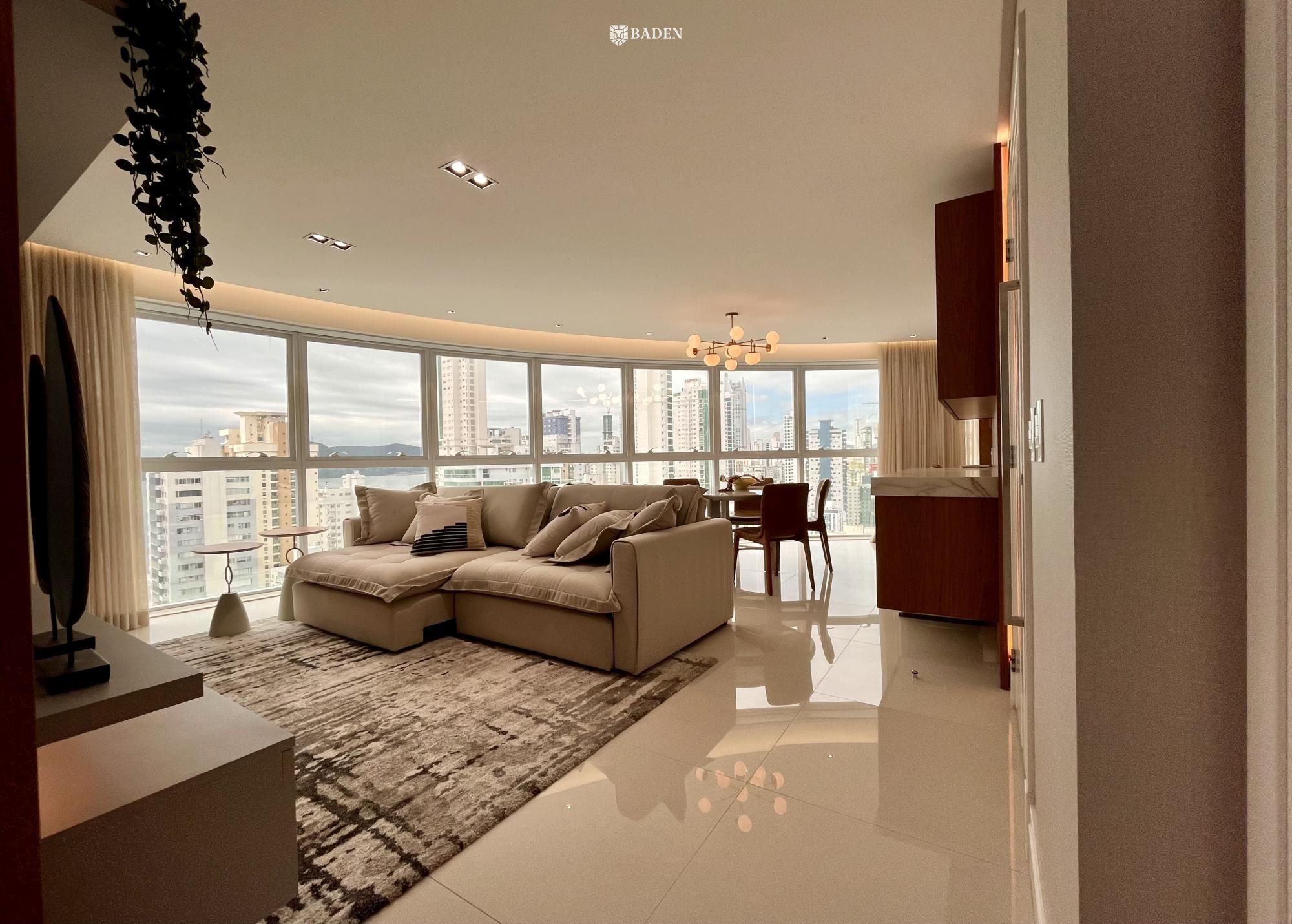 Apartamento Vista Mar 4 dormitórios