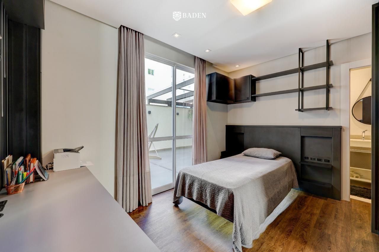 Apartamento, 3 quartos, 240 m² - Foto 10