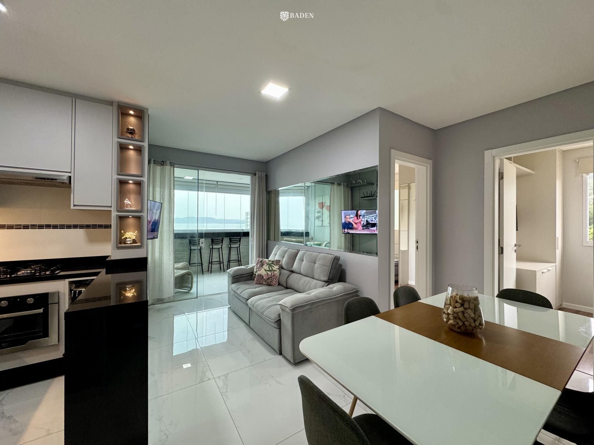 Apto 03 Dormitórios / 01 Suíte / Itapema / Sky Bridge Residence / 70m²