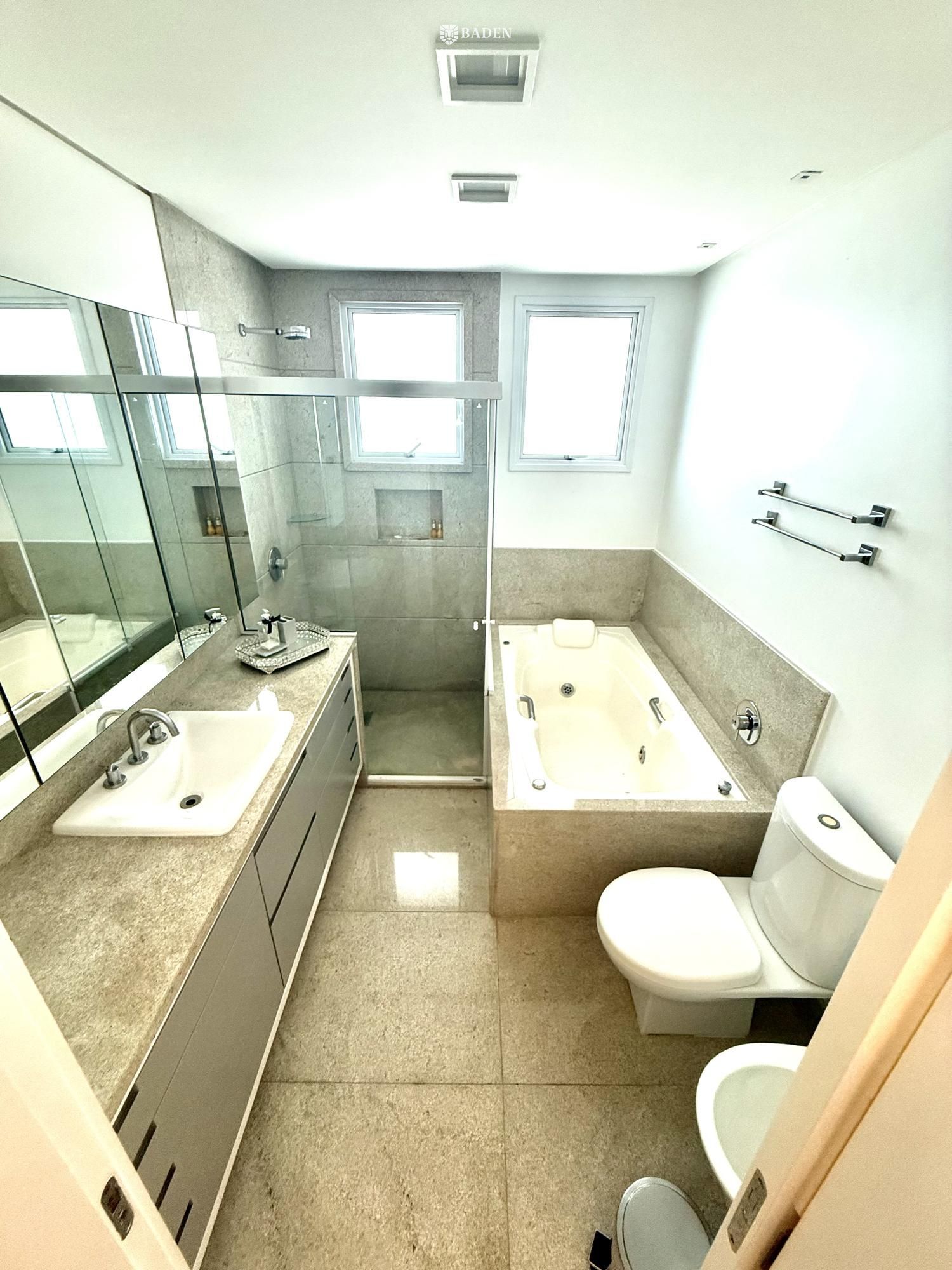 Apartamento, 4 quartos, 236 m² - Foto 52