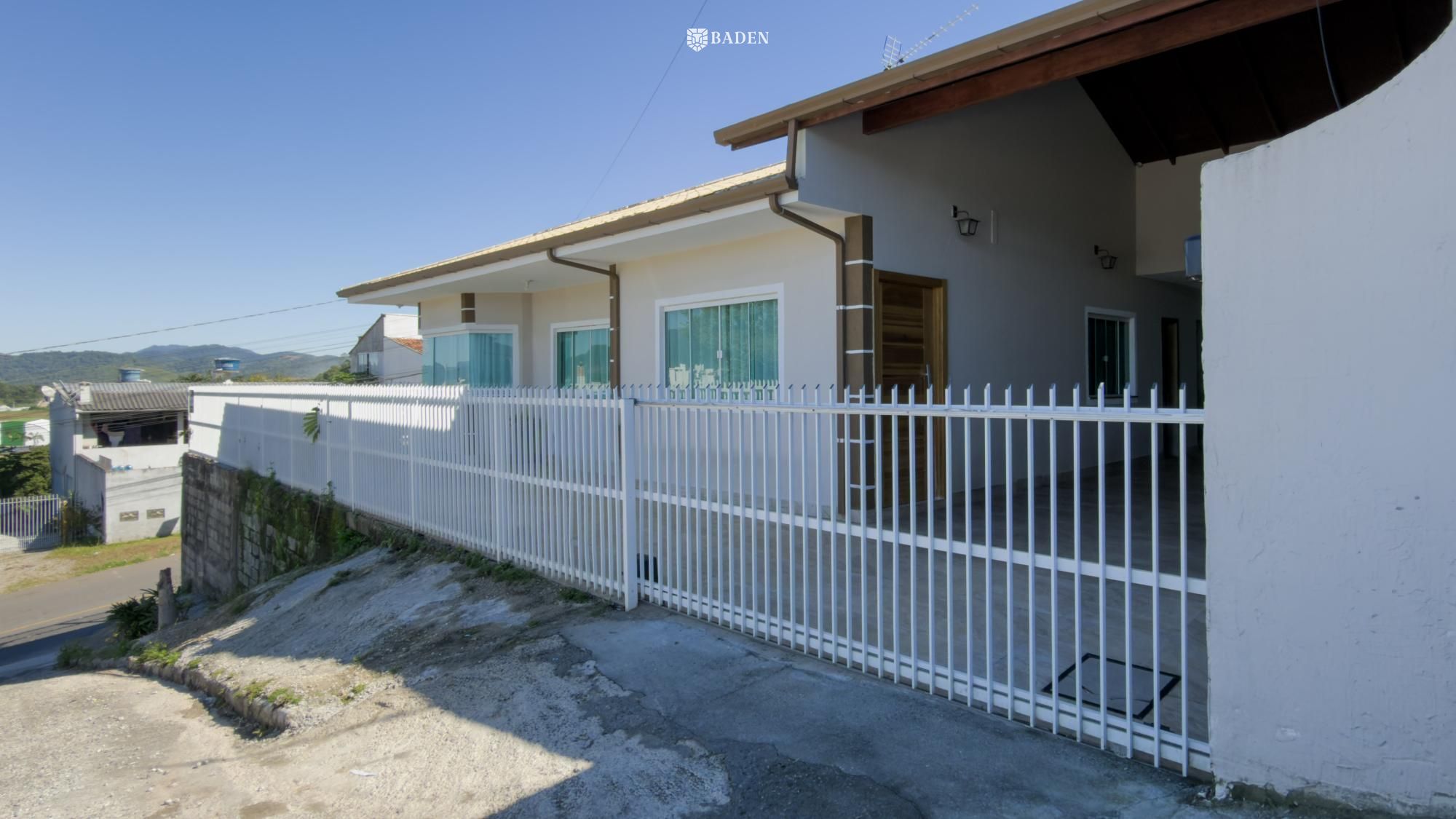 Casa, 3 quartos, 133 m² - Foto 1