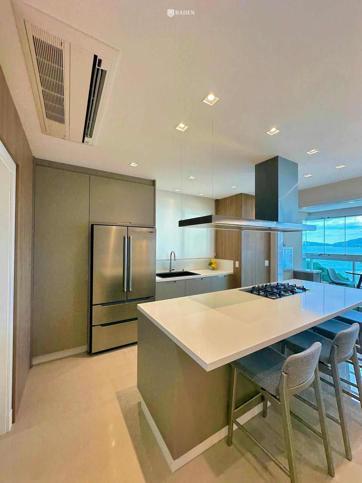 Apartamento, 3 quartos, 160 m² - Foto 2