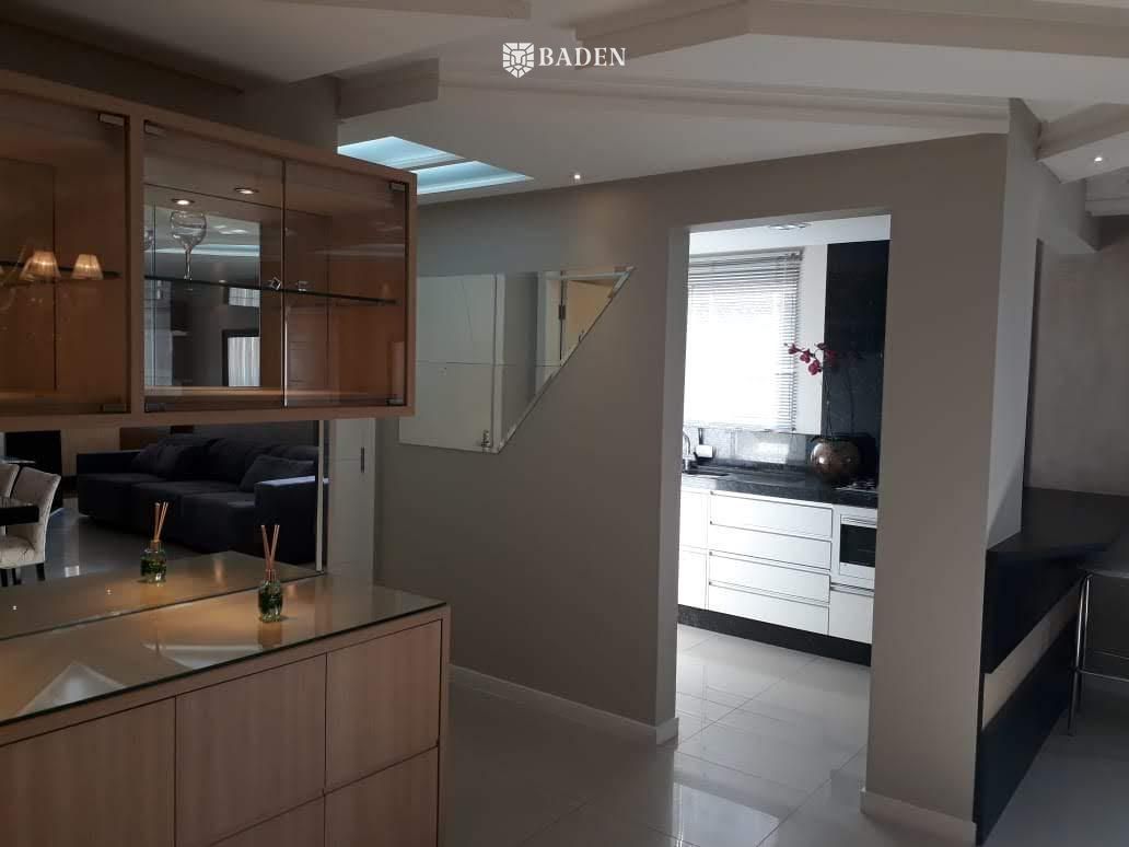 Apartamento, 3 quartos, 140 m² - Foto 3