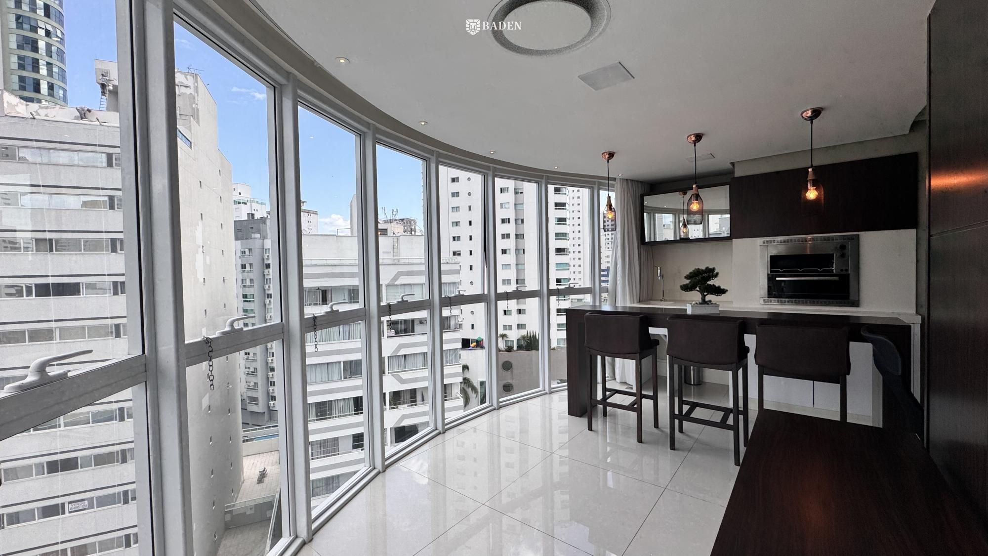 Apartamento, 3 quartos, 136 m² - Foto 2
