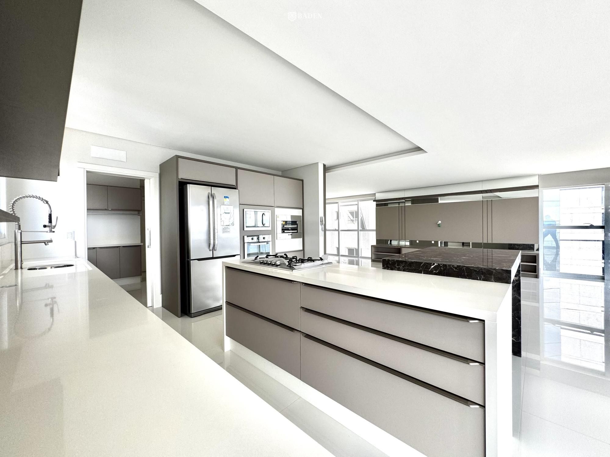 Apartamento, 4 quartos, 237 m² - Foto 7