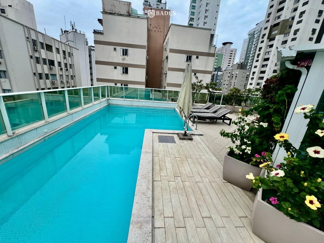 APARTAMENTO A VENDA NO CENTRO DE BALNEARIO CAMBORIU!