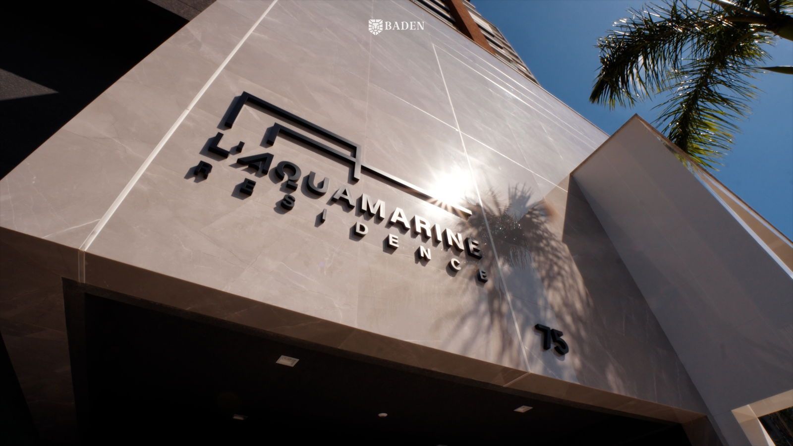 Apartamento novo no edifício L’Aquamarine em Balneário Camboriú