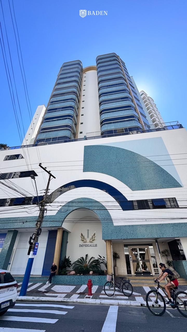 Apartamento mobiliado com 1 suíte + 2 demi / Balneário Camboriú – Edifício Imperialle