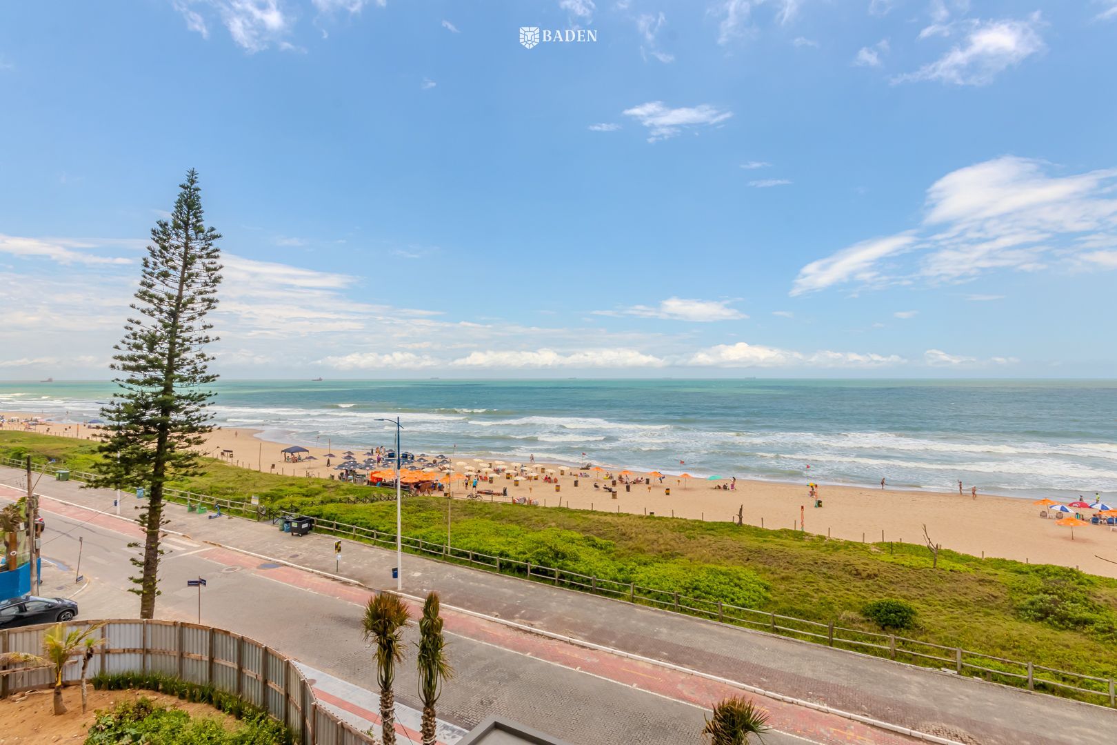 Apartamento Decorado com 4 suítes na Praia Brava de Itajaí-SC