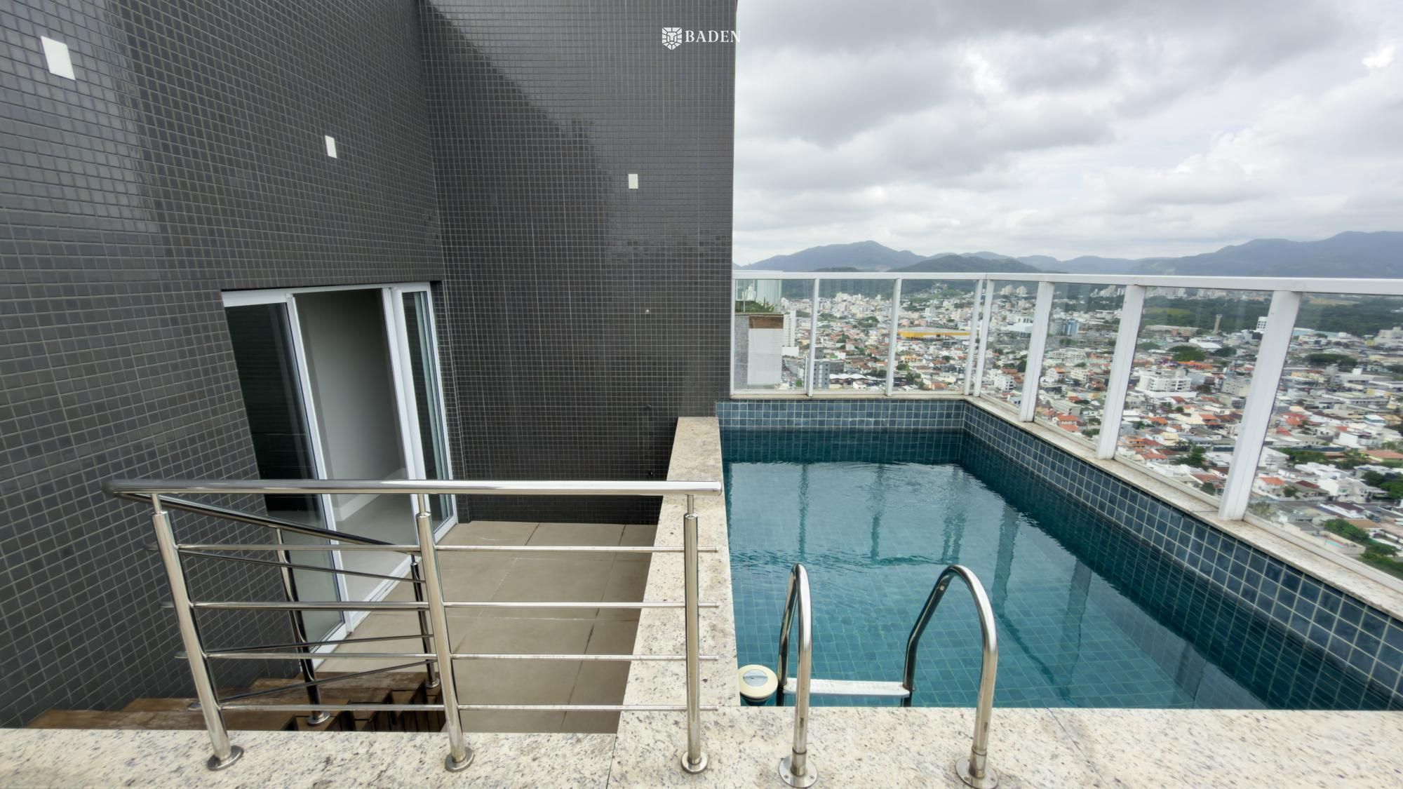 Cobertura, 6 quartos, 347 m² - Foto 17