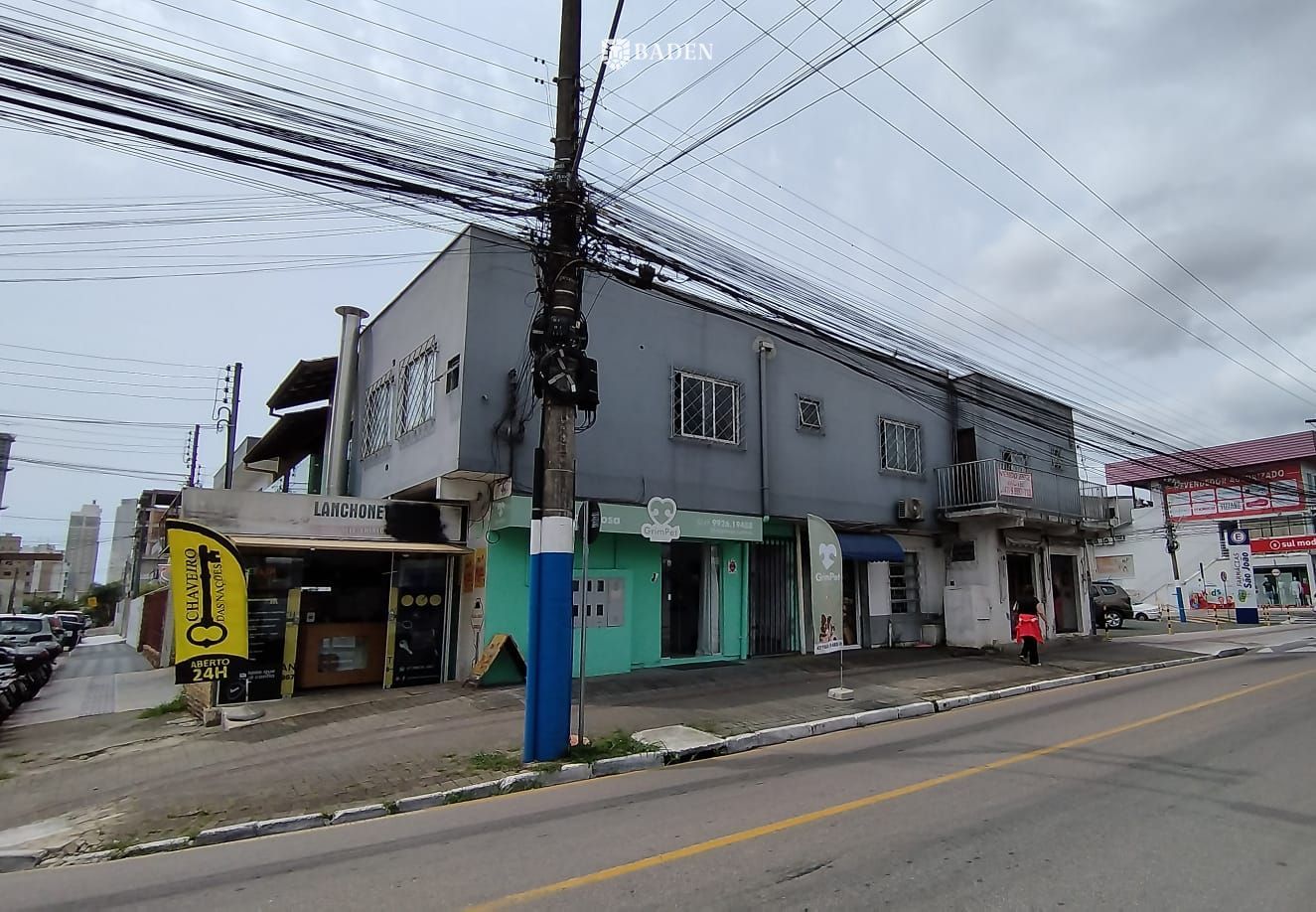 Conjunto Comercial com 5 Salas e 2 andares à venda – Nações, Baln. Camboriú