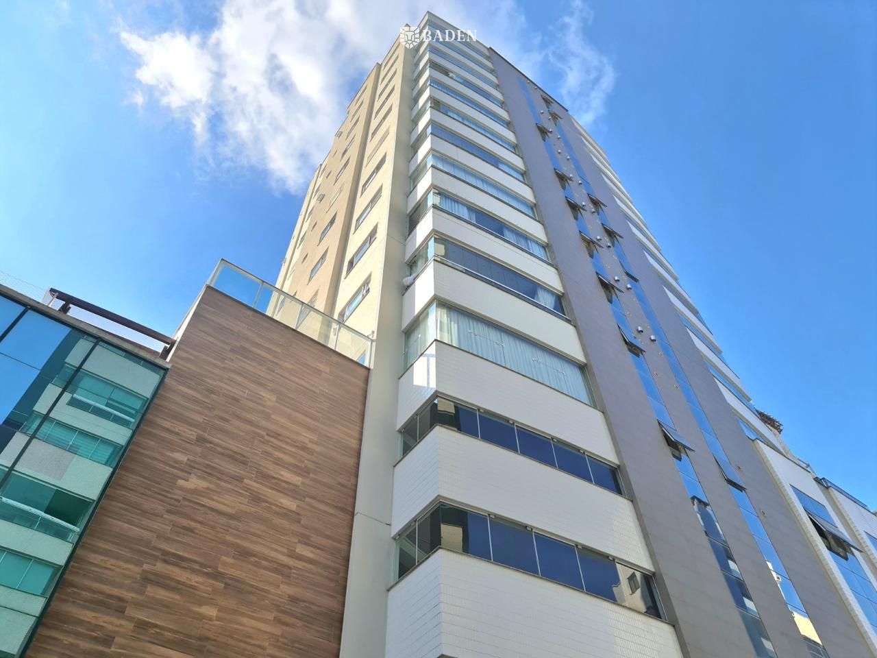 Apartamento, 3 quartos, 121 m² - Foto 1