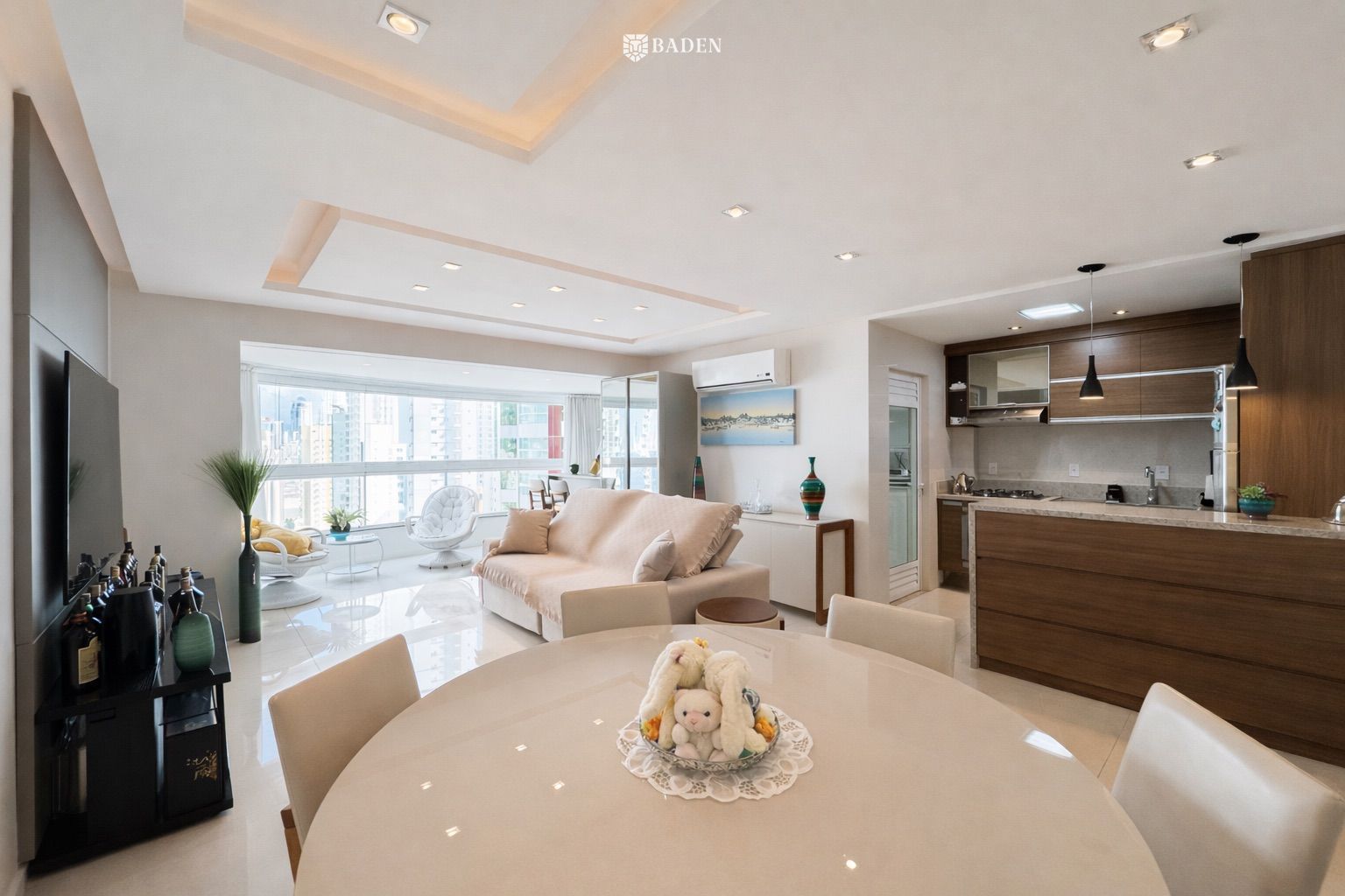 Apartamento, 3 quartos, 127 m² - Foto 2