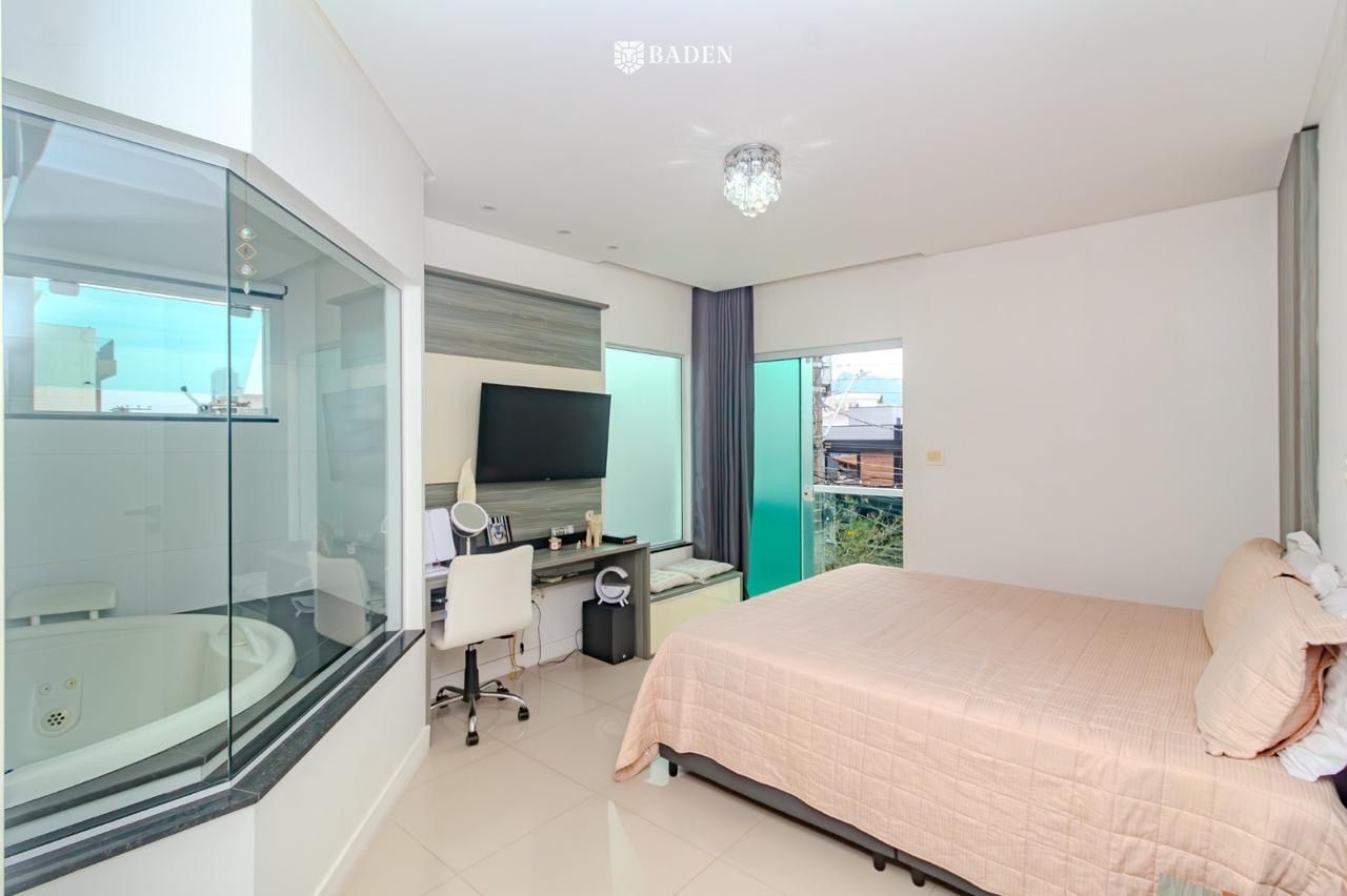Casa, 4 quartos, 284 m² - Foto 13