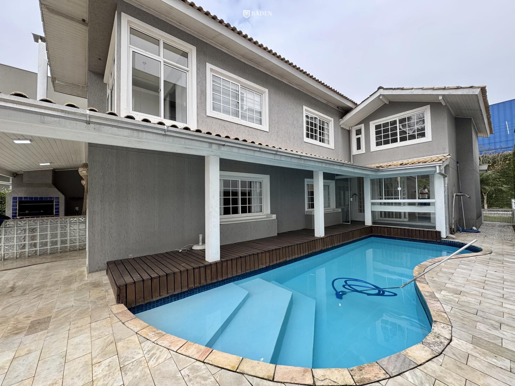 Casa / Condomínio Fechado / Balneário Camboriú