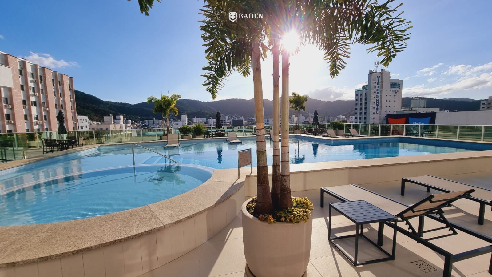 Viva em Luxo e Conforto no Falcon Tower