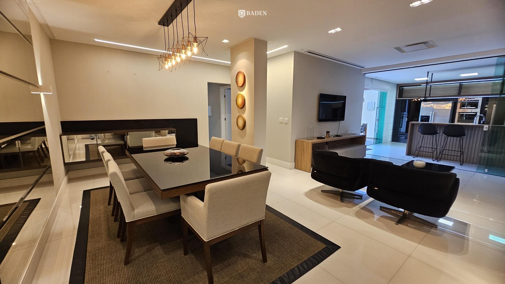 Apartamento, 3 quartos, 177 m² - Foto 1