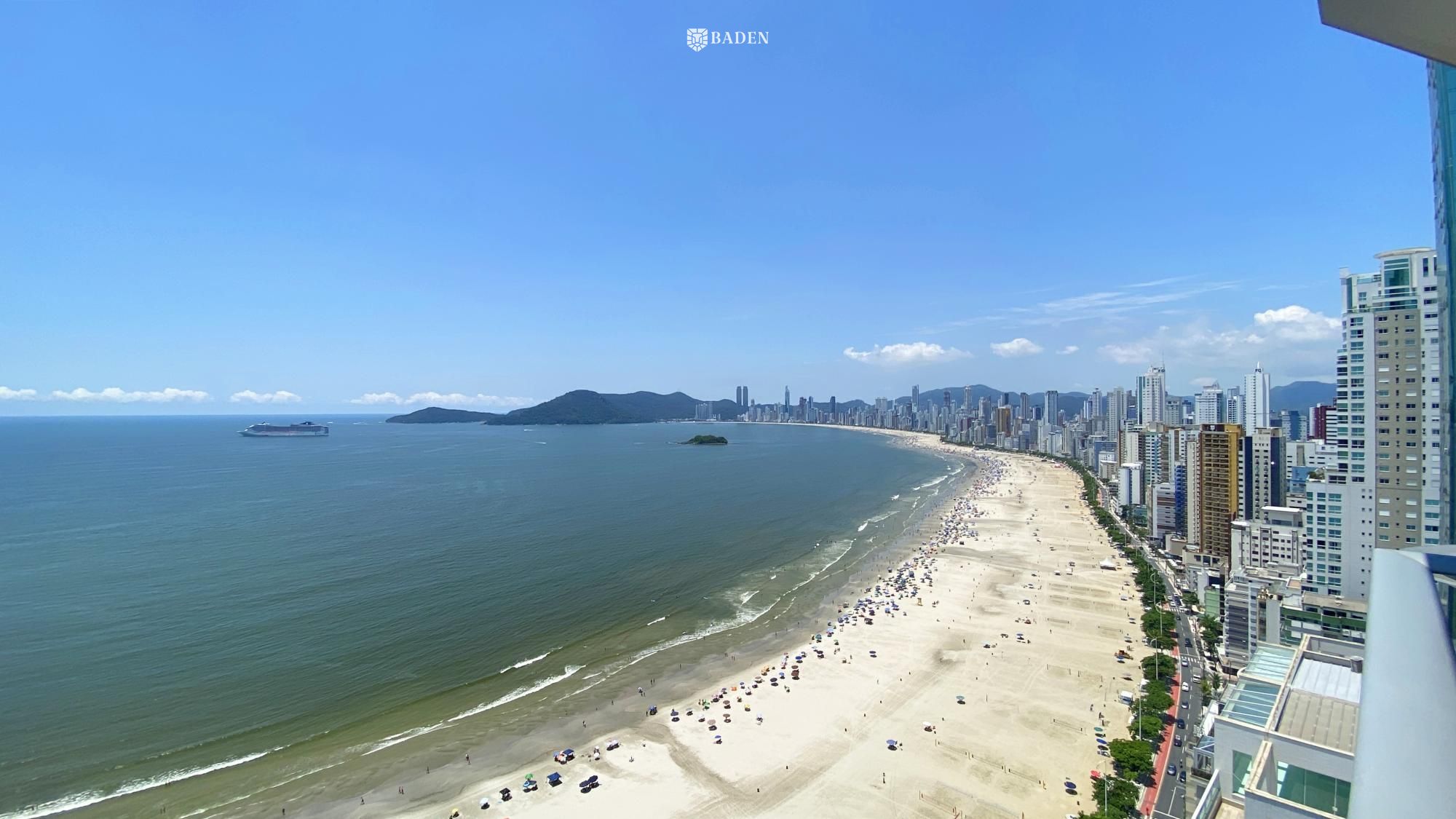 “Oportunidade Rara! Viva o Máximo do Luxo no Ed. Splendido em Balneário Camboriú!”