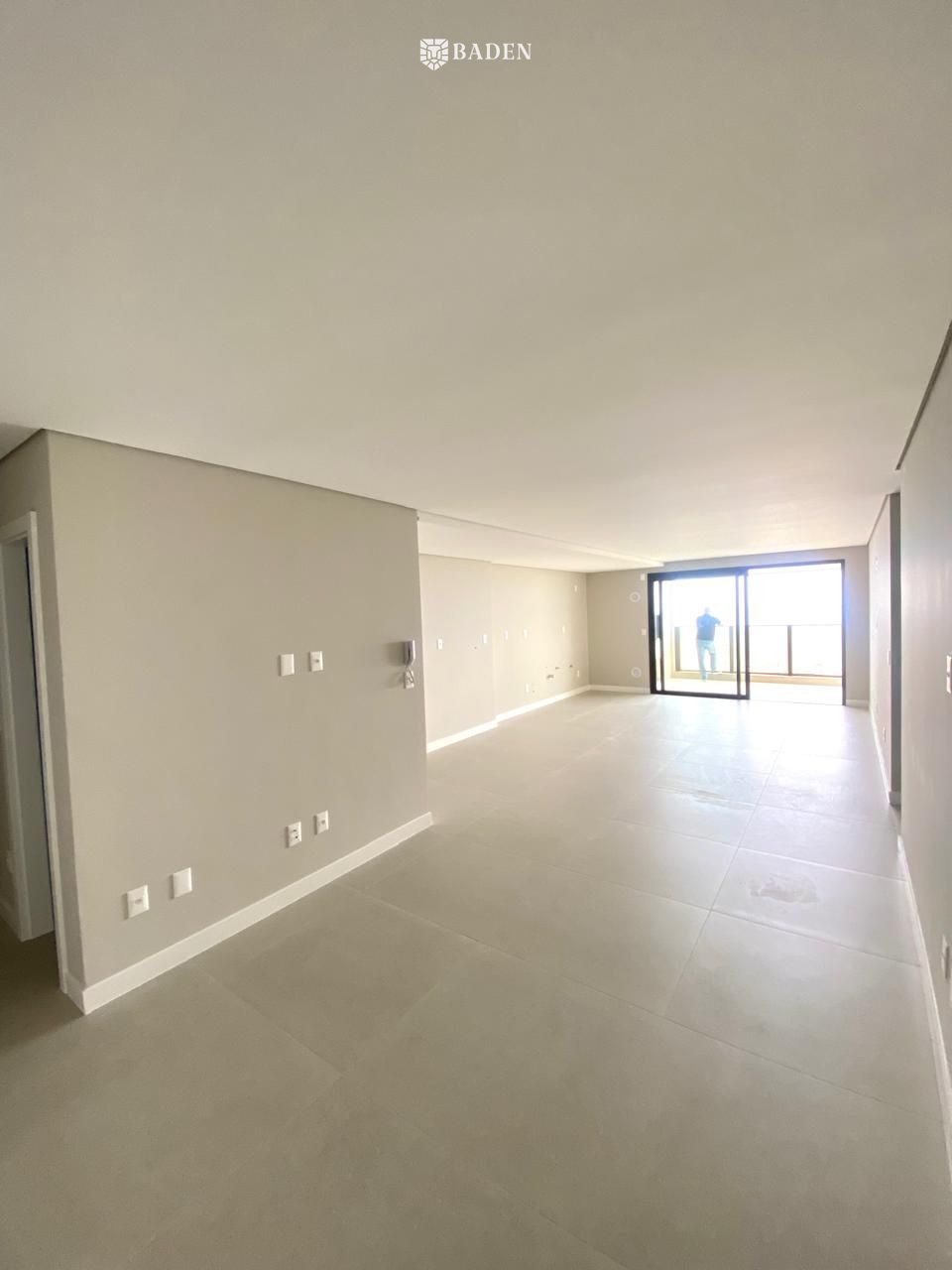 Apartamento 3 suítes no Torres da Brava-Brisa