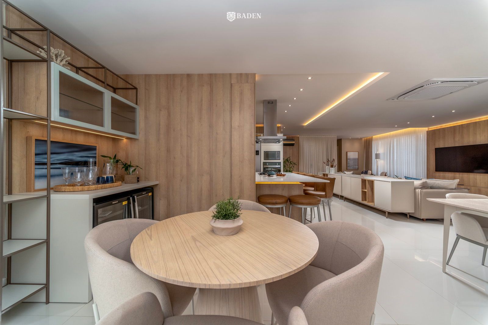 Apartamento, 4 quartos, 233 m² - Foto 4