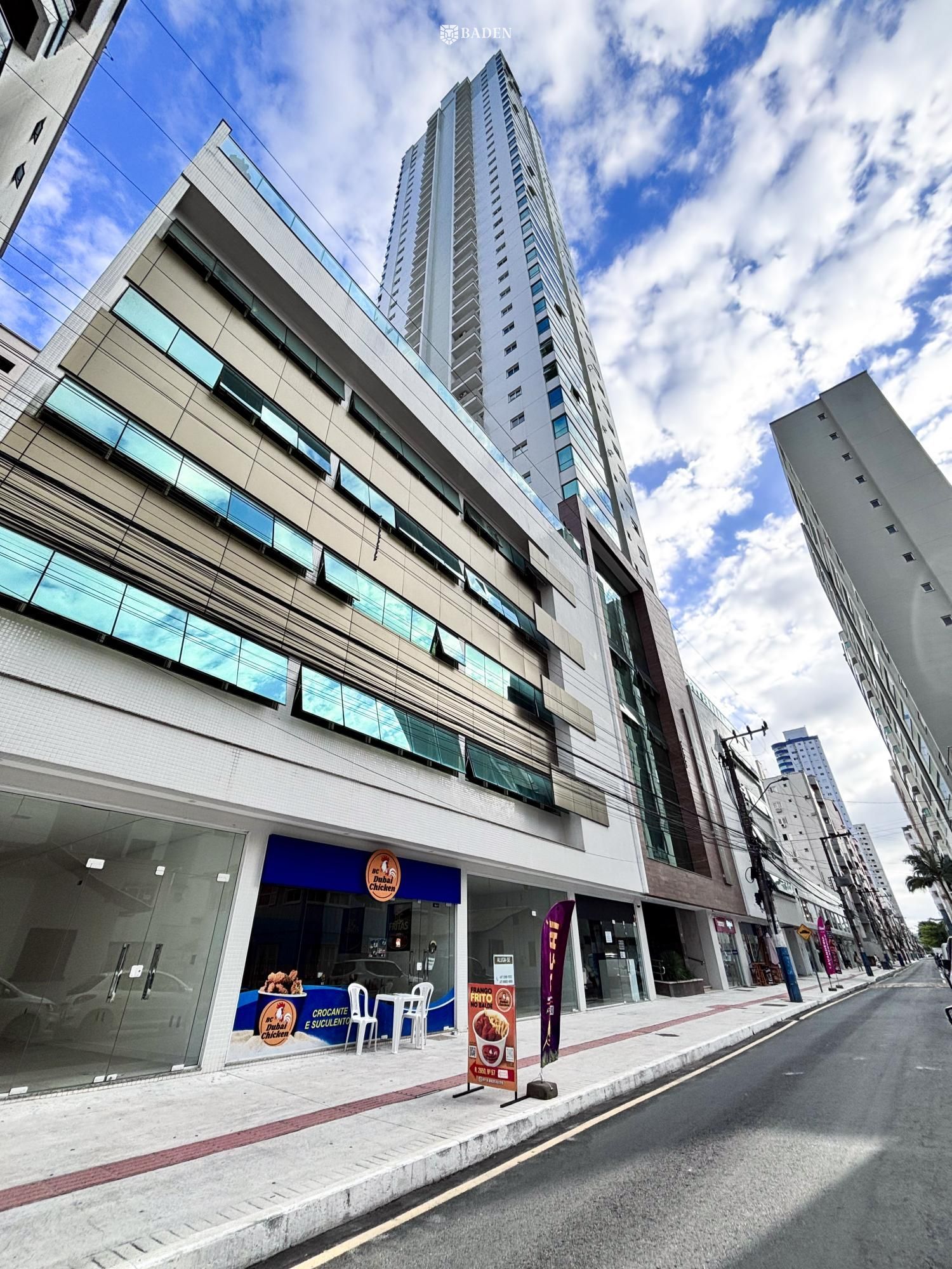 Lindo apto no coração de BC a 80 metros da praia!