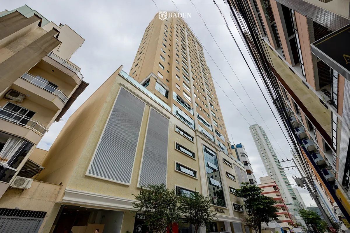 Apartamento de 4 suites e 3 vagas