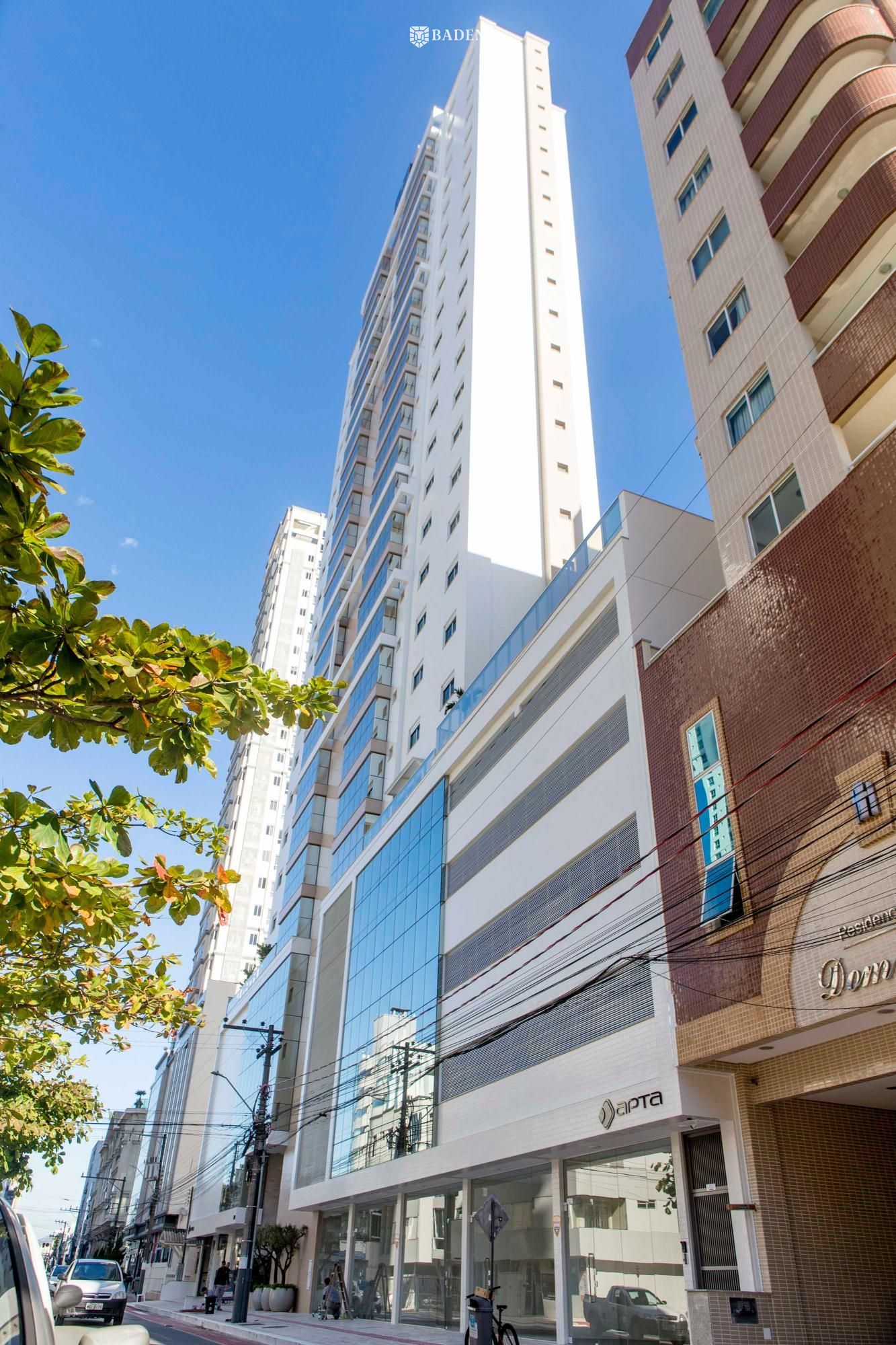 Apartamento, 3 quartos, 135 m² - Foto 2
