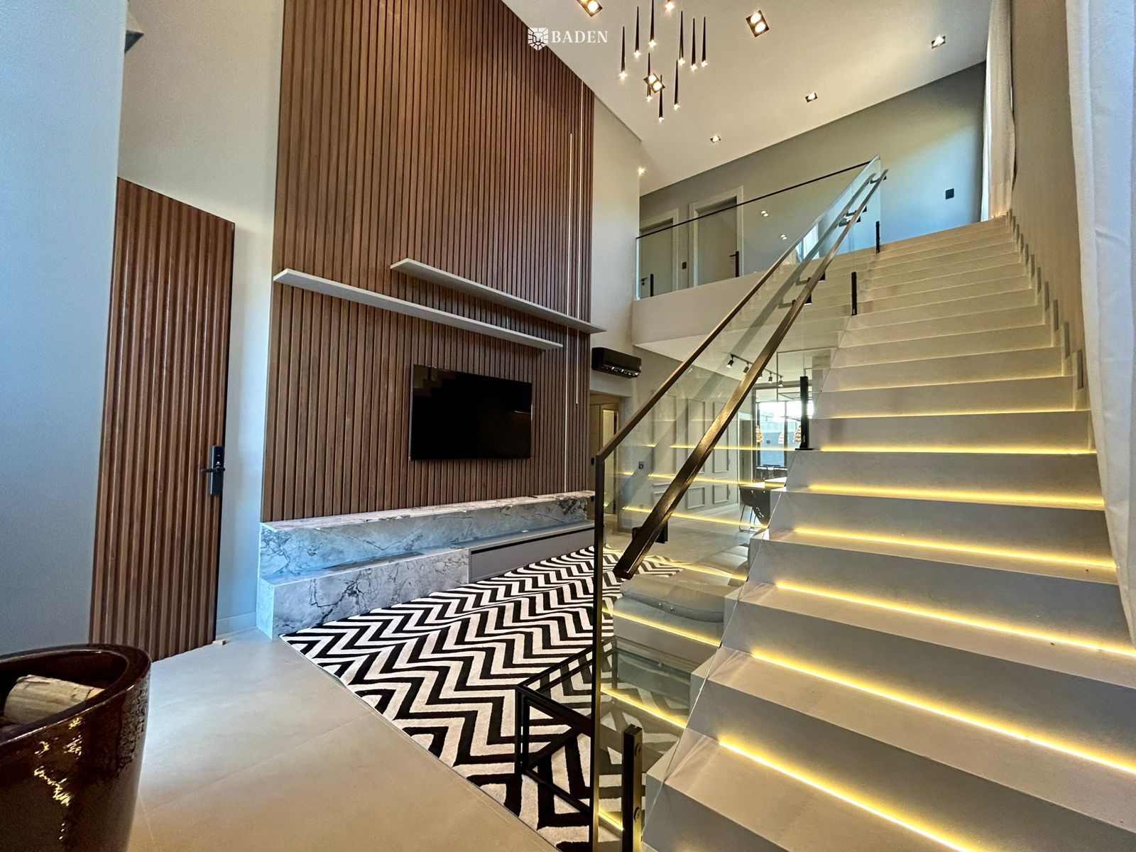 Casa, 4 quartos, 296 m² - Foto 9