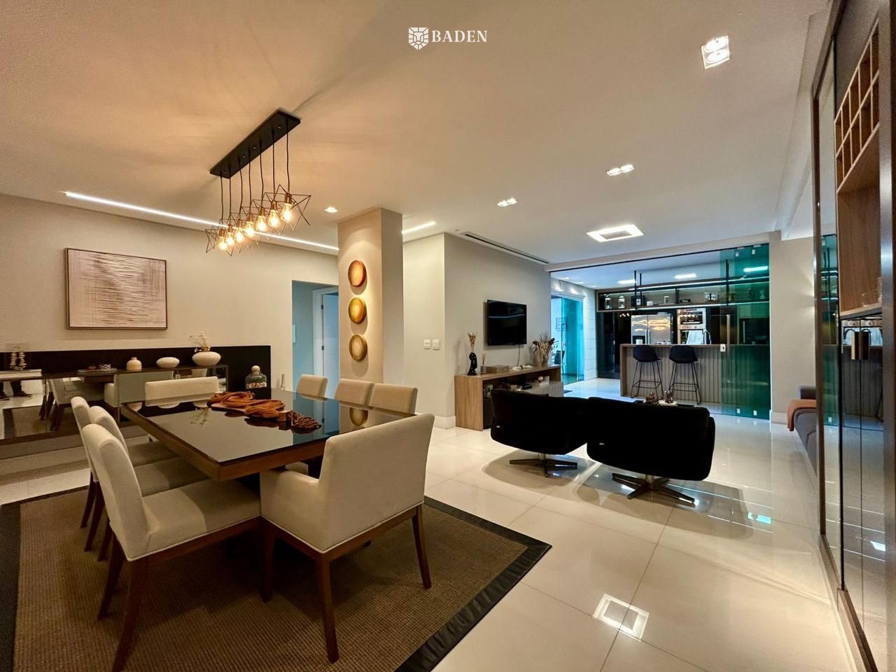 Apartamento, 3 quartos, 177 m² - Foto 2