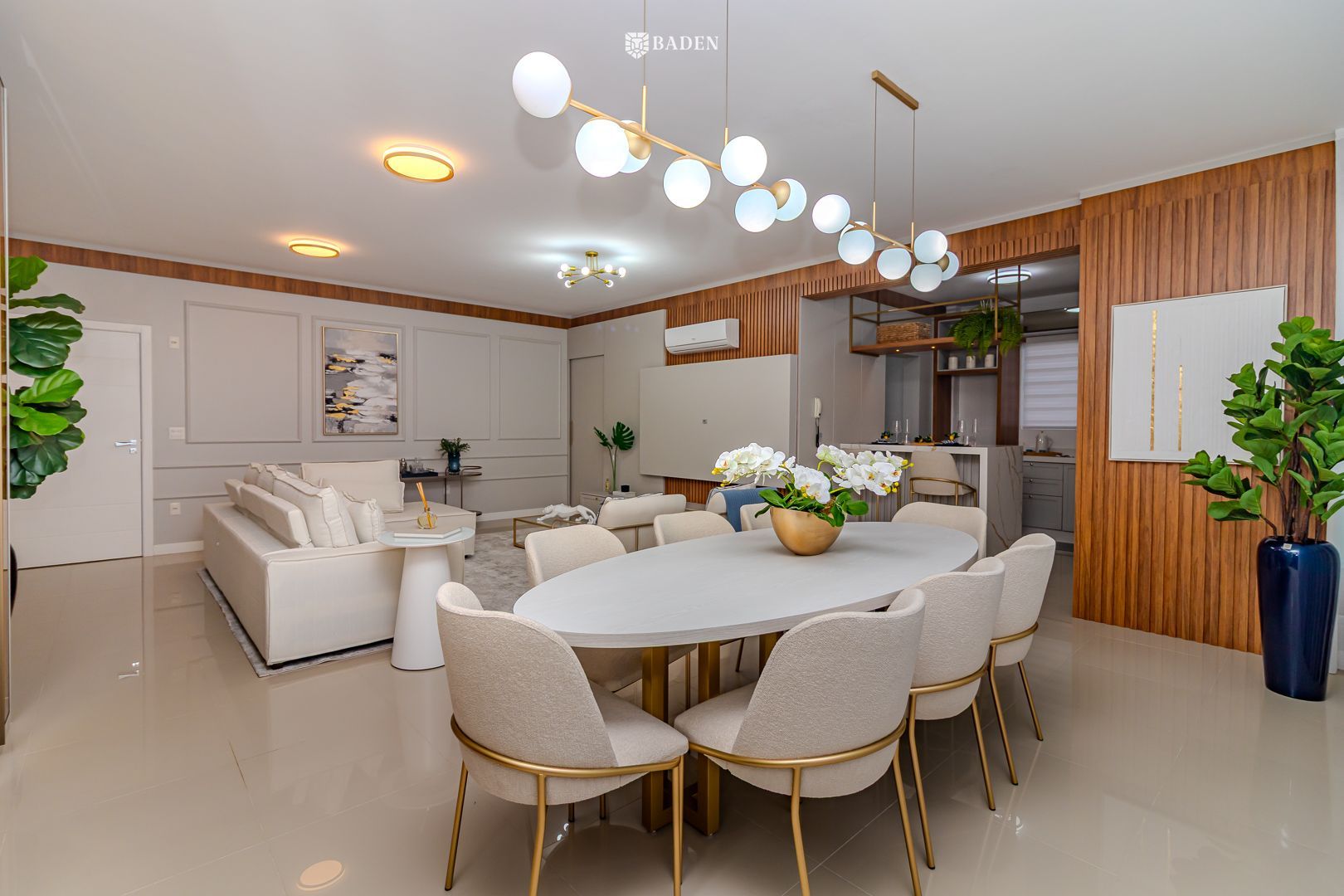 Apartamento mobiliado, decorado e equipado em Balneário Camboriú