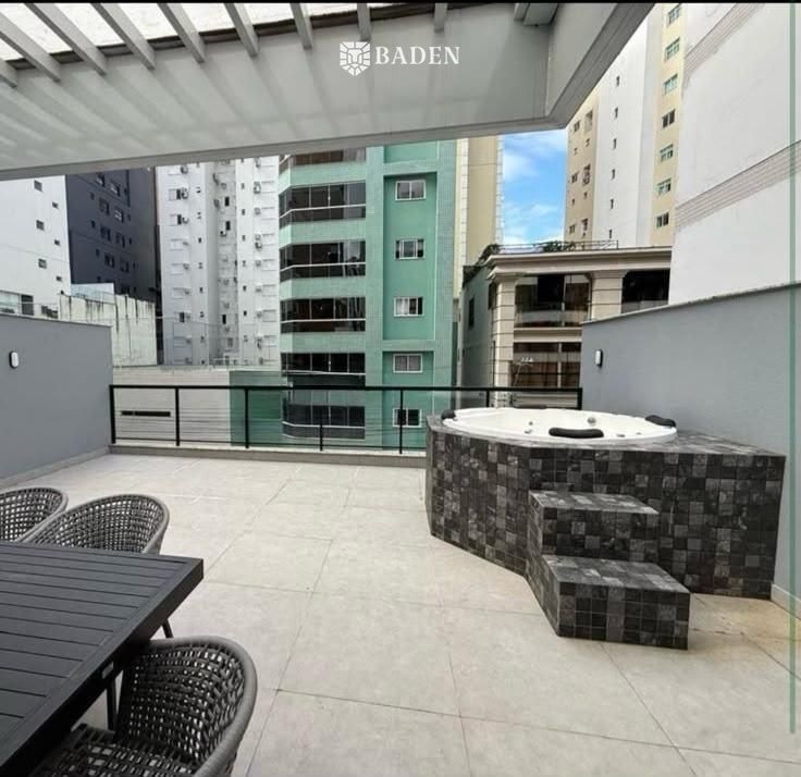 Casa, 3 quartos, 238 m² - Foto 13