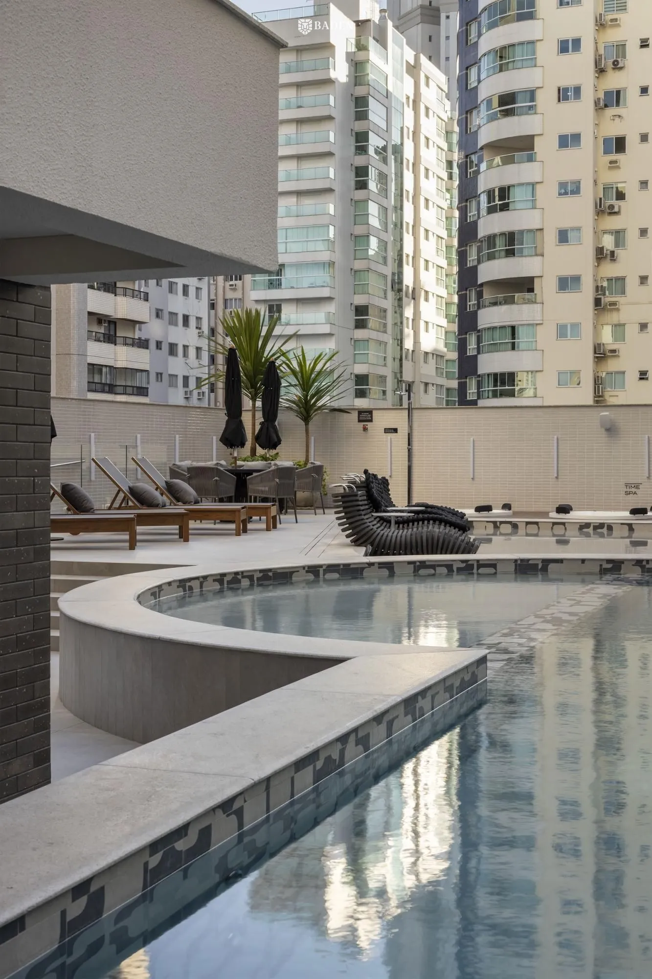 Cobertura, 4 quartos, 379 m² - Foto 4