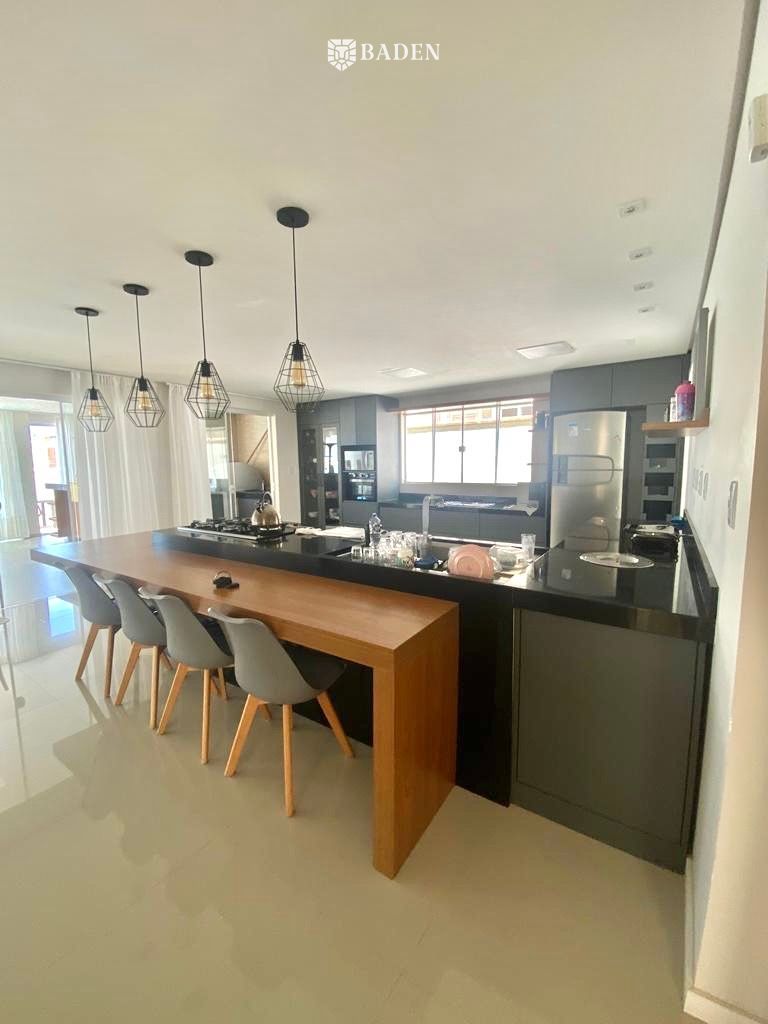Casa, 4 quartos, 310 m² - Foto 8