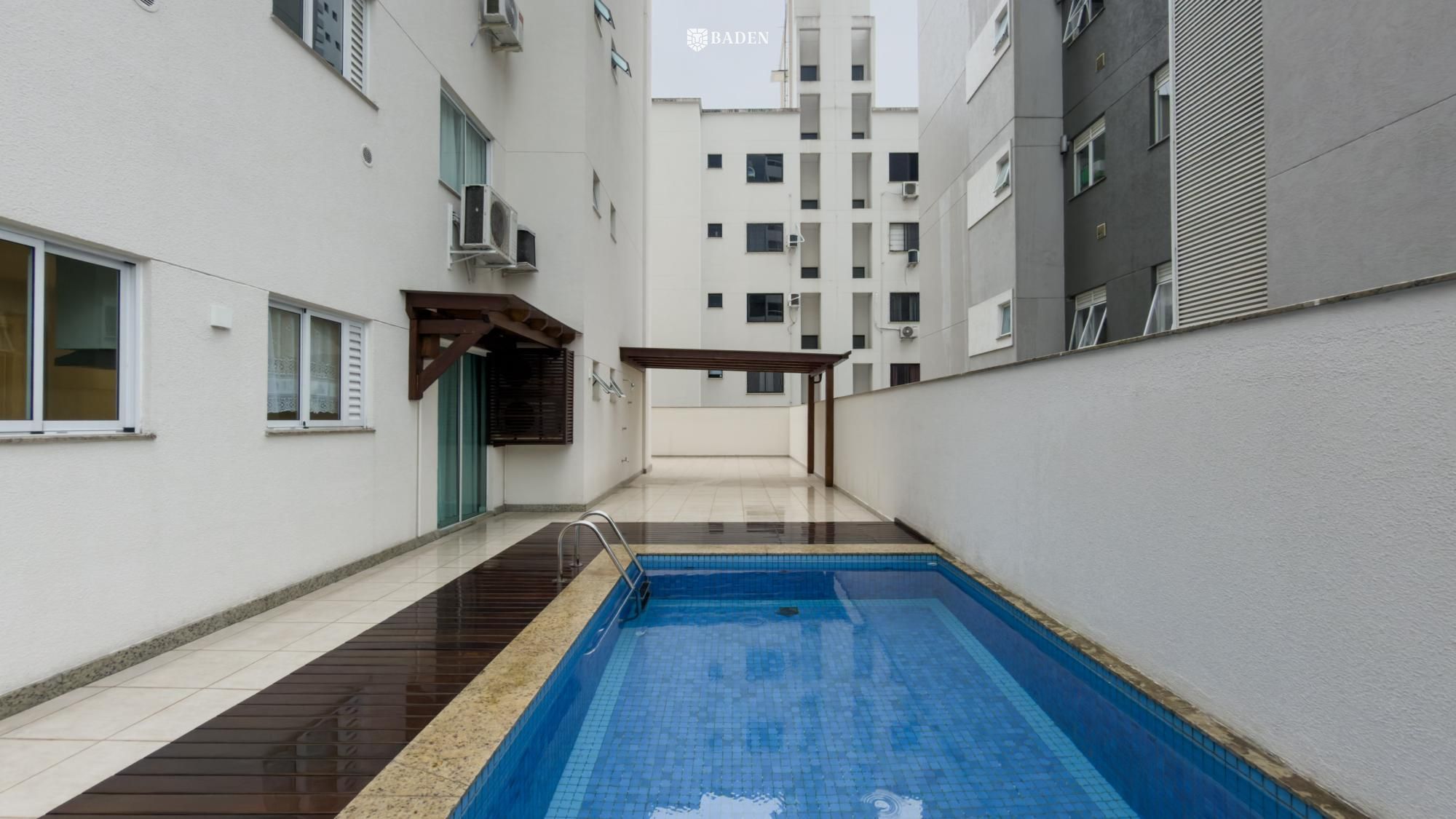 Apartamento, 3 quartos, 235 m² - Foto 1