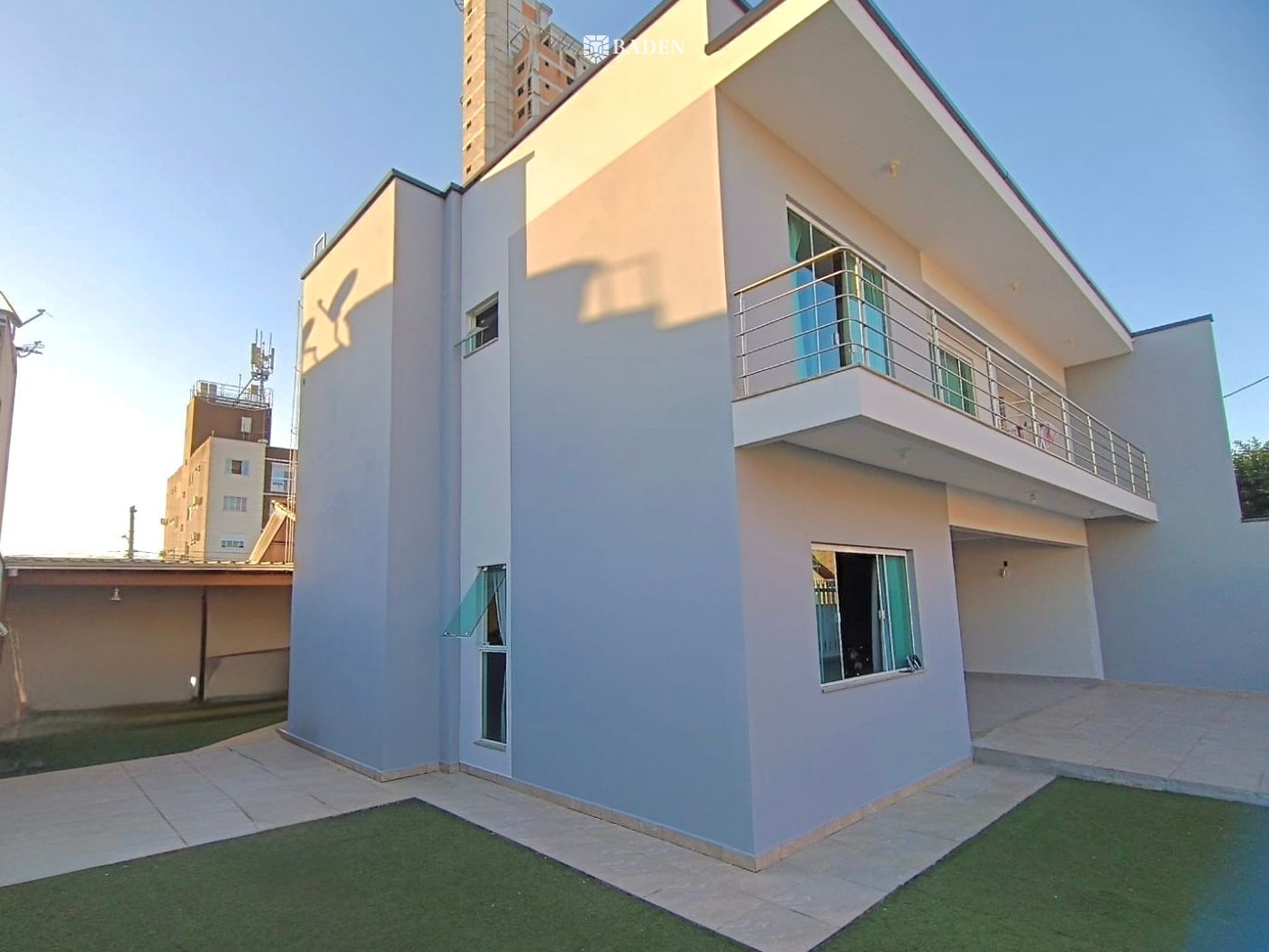 Casa, 3 quartos, 180 m² - Foto 1